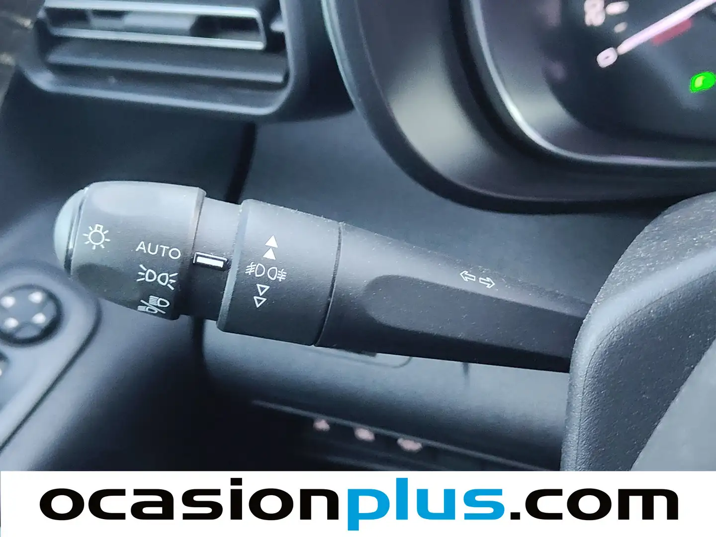 Foto Citroën Berlingo Citroen Berlingo PureTech 110 S&S Talla XL Shine (110 CV)