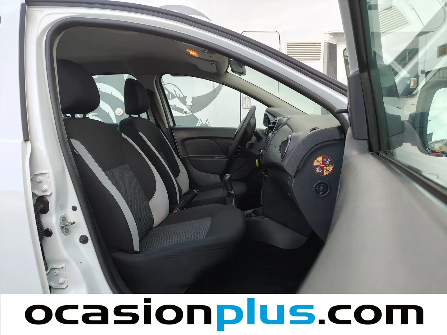 Foto Dacia Logan Dacia Logan 1.2 Ambiance (75 CV)