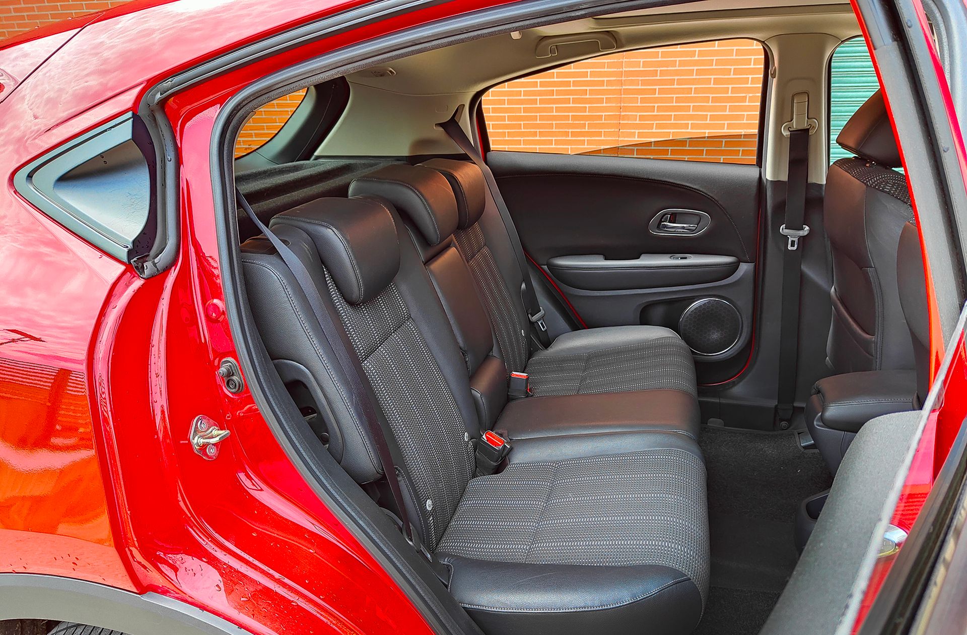 Honda HR-V 1.5 i-VTEC Executive - foto 19