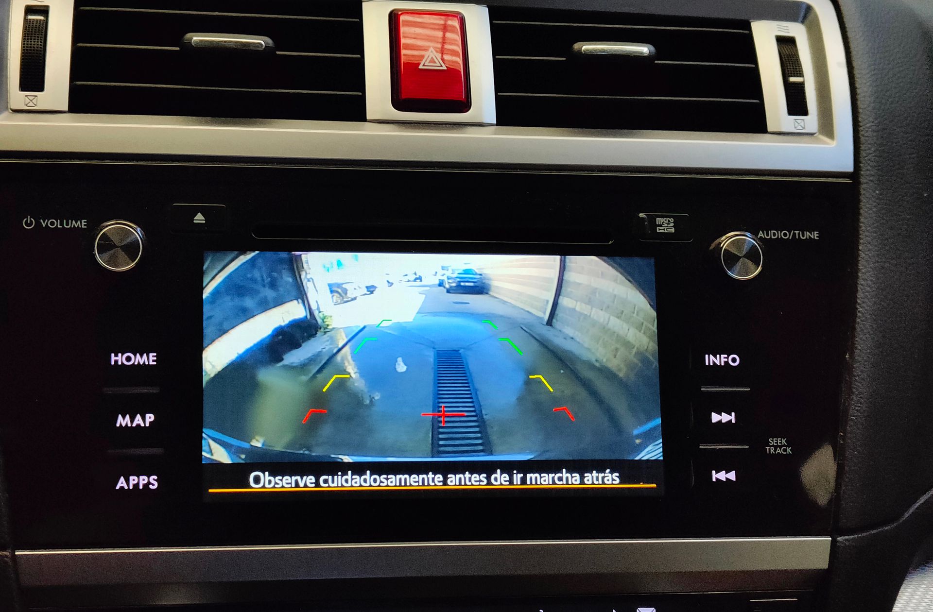 Subaru Outback 2.0 TD Executive Plus CVT Lineartron AWD - foto 10