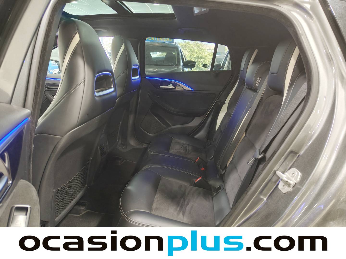 Foto asientos traseros Infiniti Q30 Infiniti Q30 1.5D Sport (109 CV)