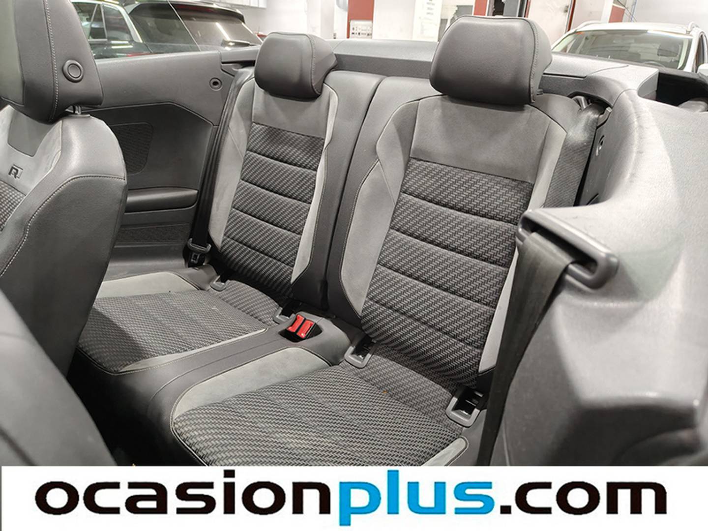 Foto Volkswagen T-Roc Volkswagen T-Roc Cabrio R-Line 1.5 TSI (150 CV)