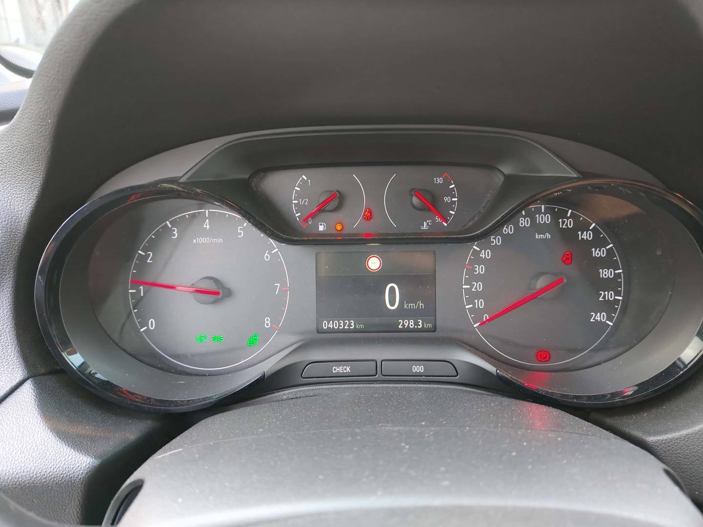 Foto Opel Grandland X Opel Grandland X 1.2 Turbo Opel 2020  (130 CV)