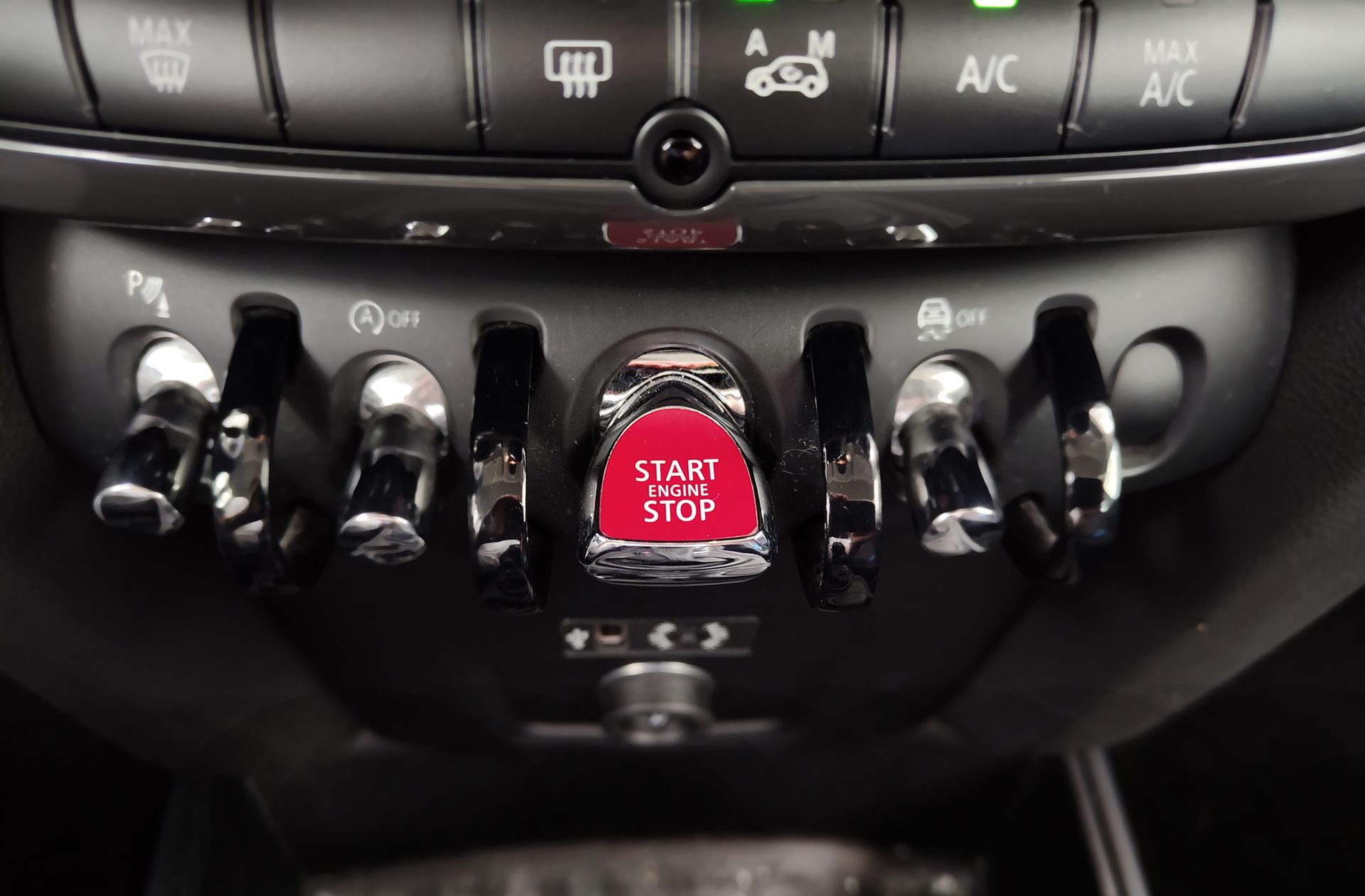 MINI Countryman One - foto 31