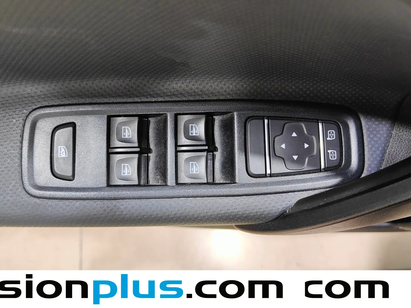 Foto Mercedes Citan Mercedes-Benz Citan Combi 110 CDI Tourer Base Largo (95 CV)