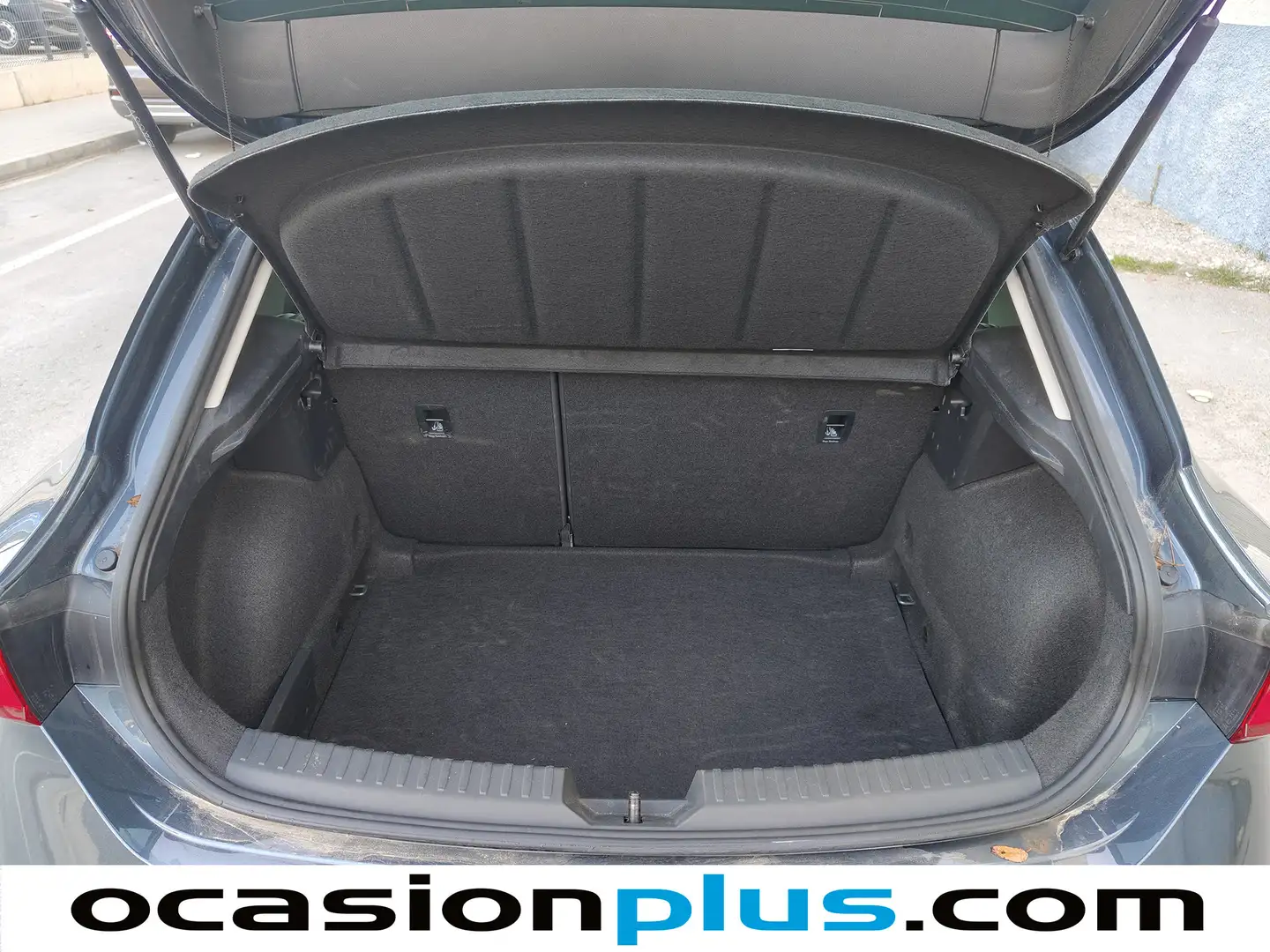 Foto Seat León SEAT León 1.5 TSI S&S Style 25 Aniversario (116 CV)