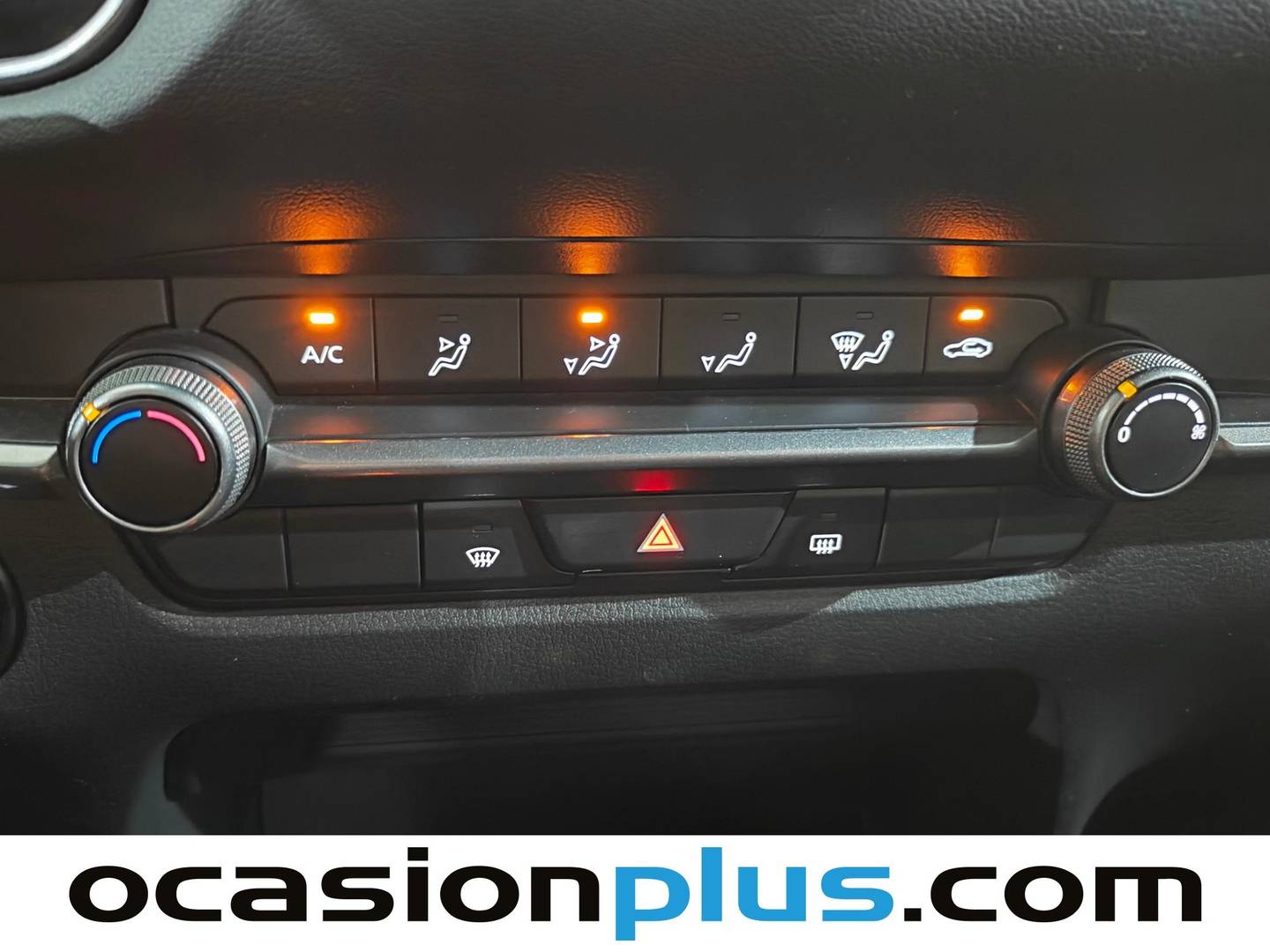 Foto Mazda CX-30 Mazda CX-30 2.5 e-Skyactive G MHEV Prime-Line AT (140 CV)