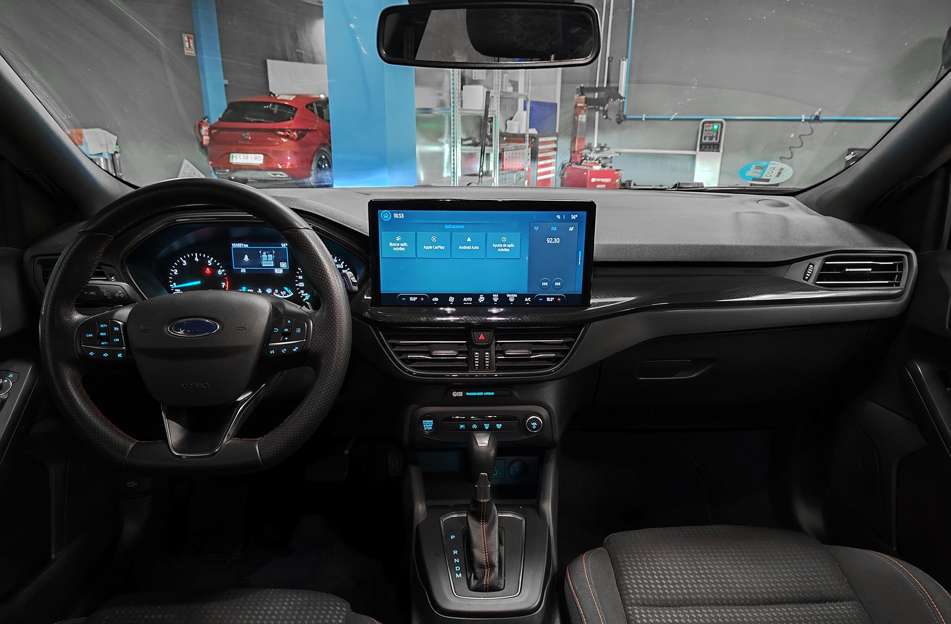 Ford Focus 1.0 EcoBoost MHEV ST-Line - foto 10
