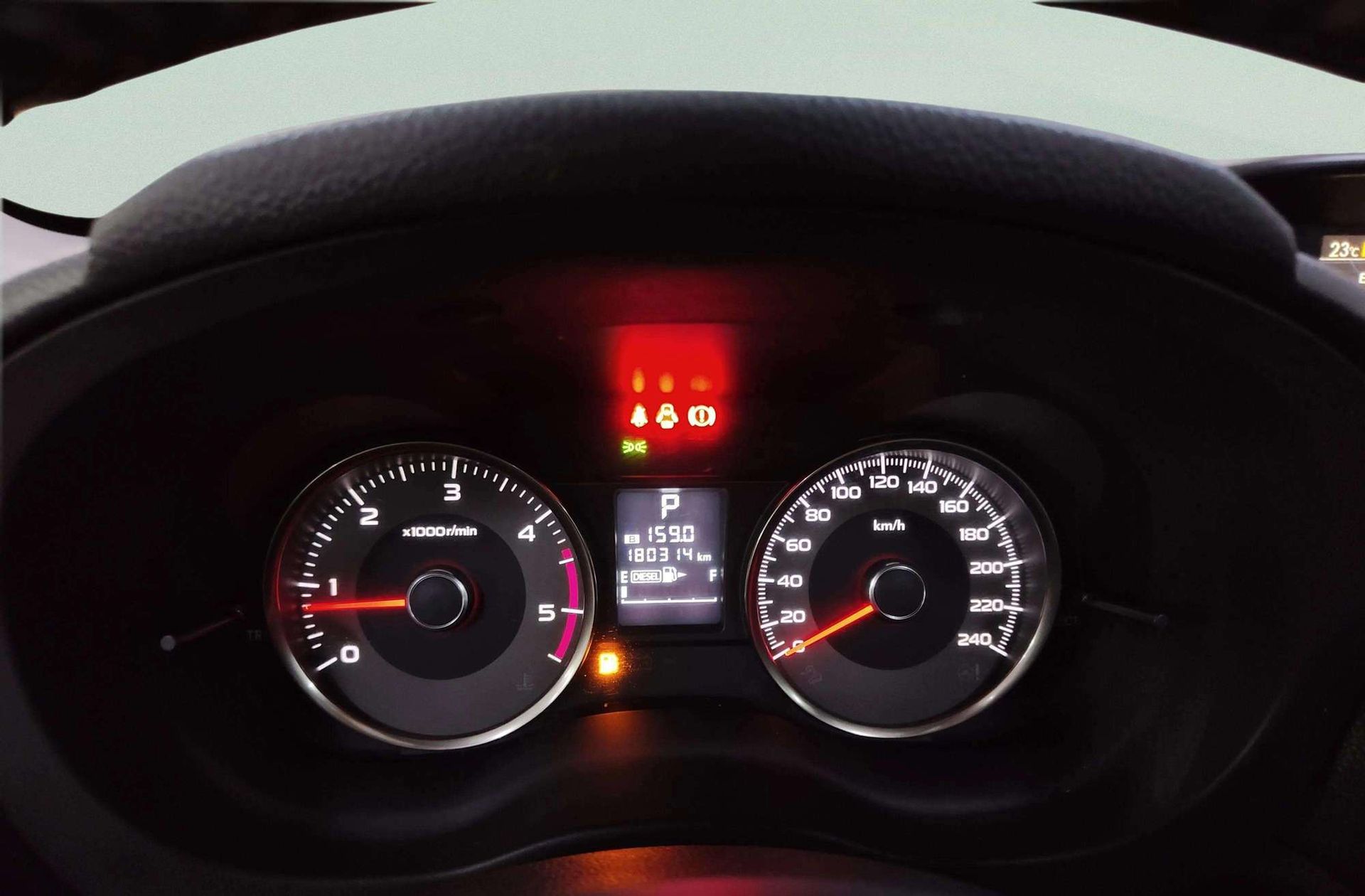 Subaru Forester 2.0 TD Executive - foto 33