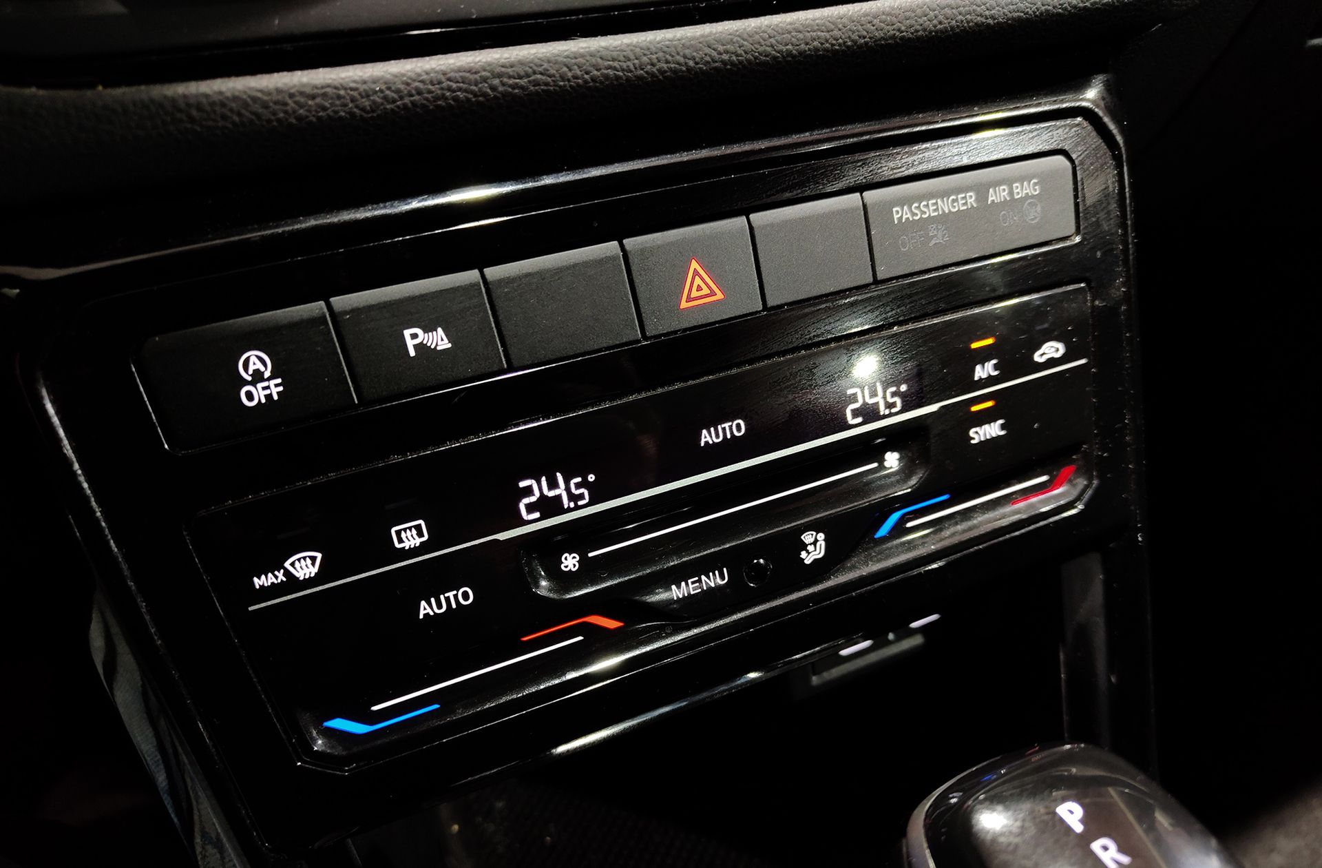Volkswagen T-Cross ``más`` 1.0 TSI DSG - foto 27
