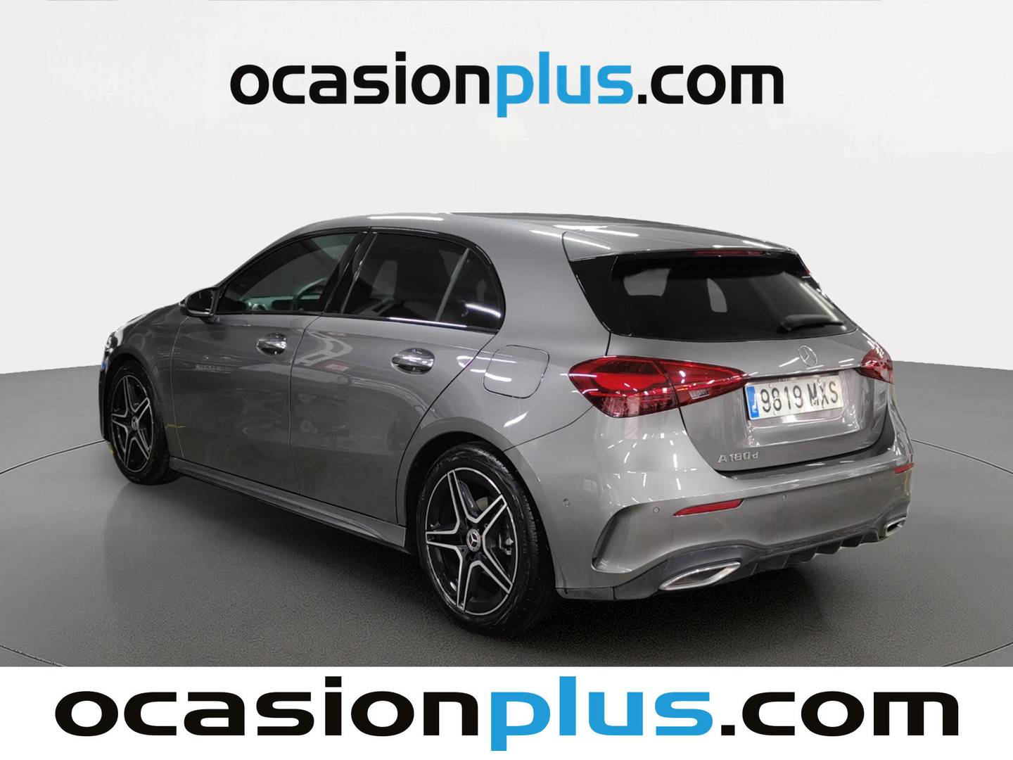 Foto delantera Mercedes Clase A Mercedes-Benz Clase A 180 d (116 CV) Pack AMG derecha