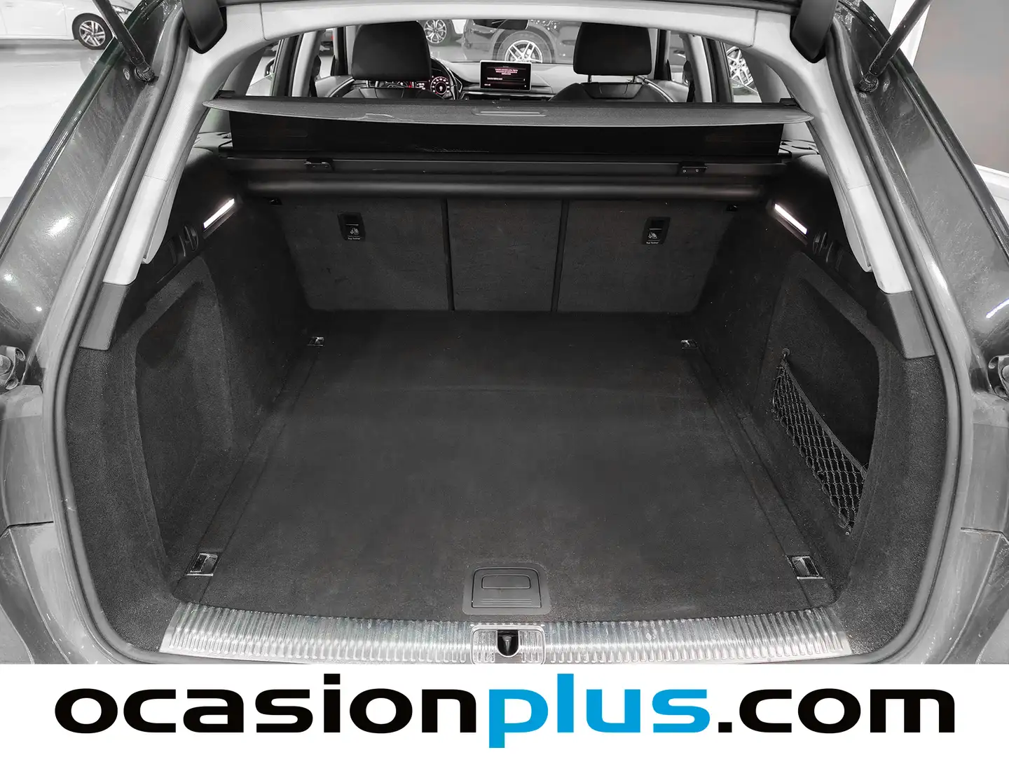 Foto Audi A4 Audi A4 Avant S line edition 2.0 TDI (150 CV) multitronic