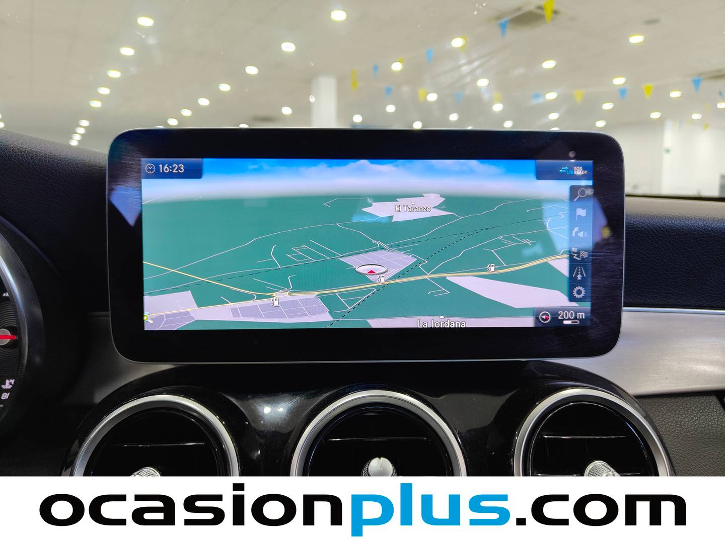 Equipamiento del Mercedes Clase C Mercedes Clase C C 200 d  (160 CV) Pack AMG