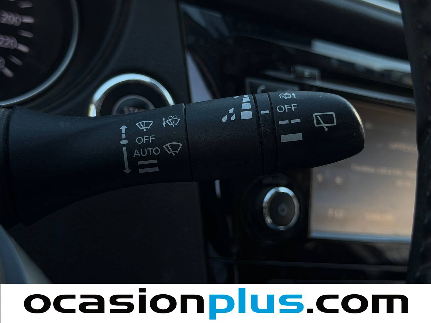 Nissan QASHQAI Nissan Qashqai dCi 110 N-Connecta 4x2  (110 CV) seminuevo