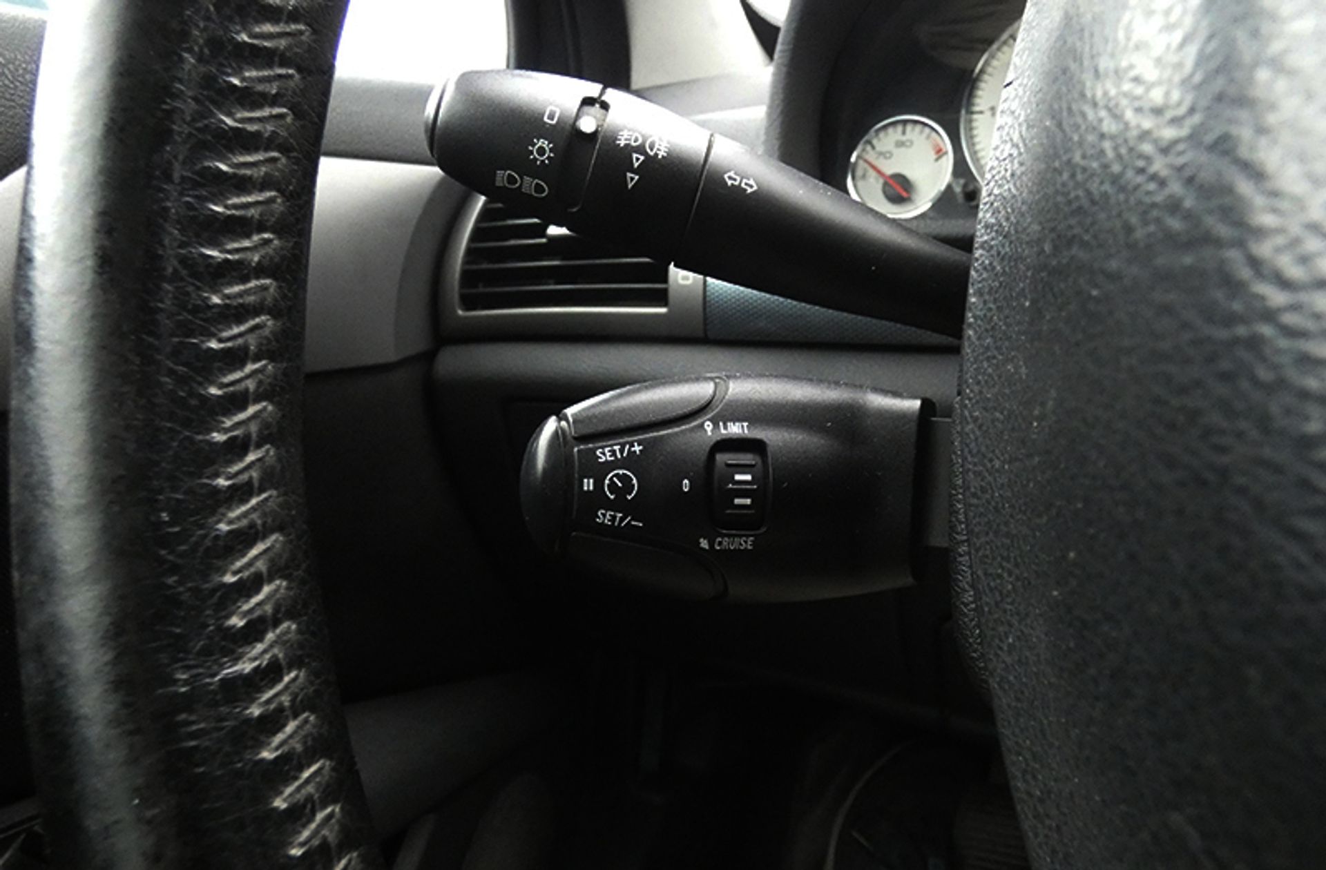 Peugeot 407 2.0 HDi ST Sport Pack - foto 18