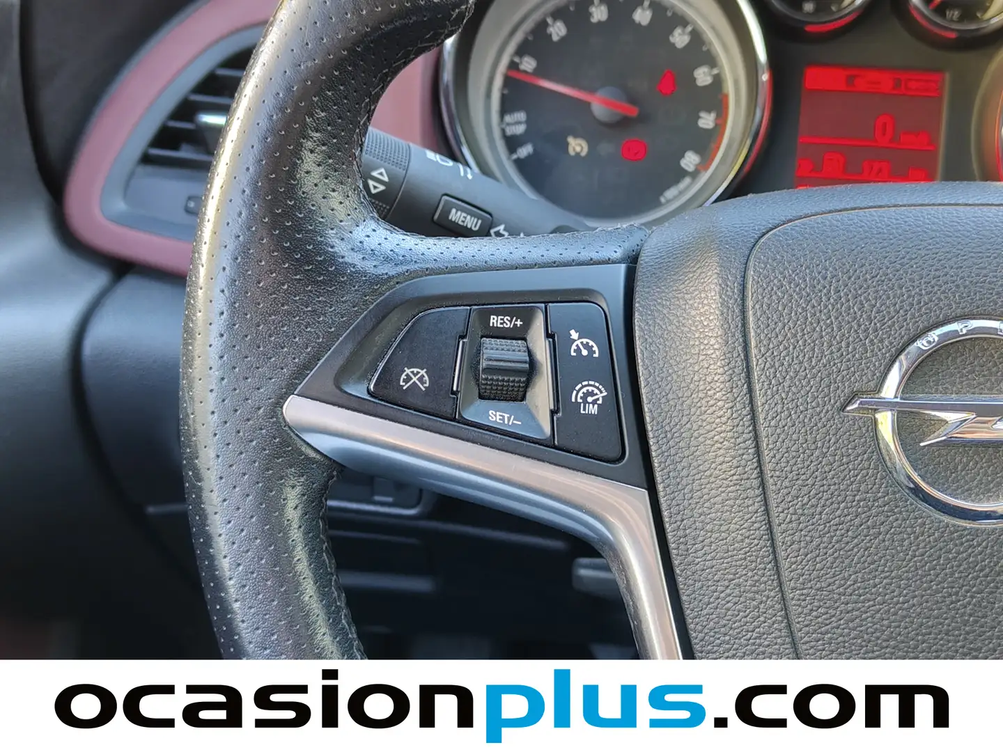 Foto Opel GTC Opel Astra 1.6 Turbo S&S Sportive (200 CV)