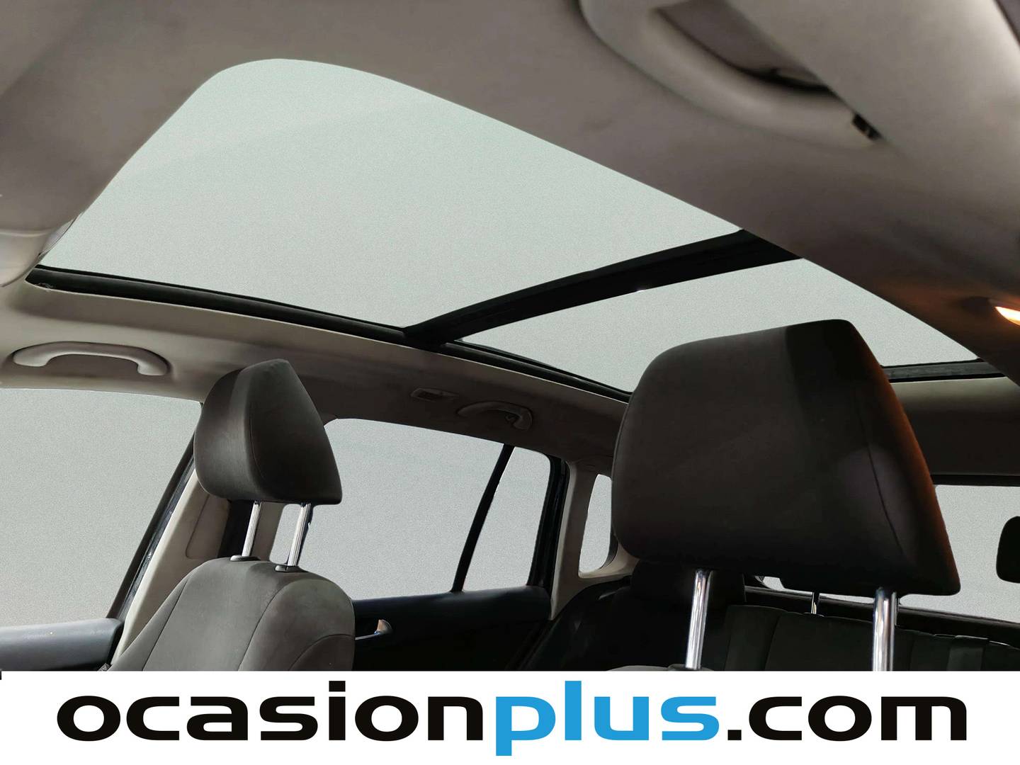 Extras y acabados del Volkswagen Tiguan Volkswagen Tiguan T1 2.0 TDI BMT 4x2 (110 CV)