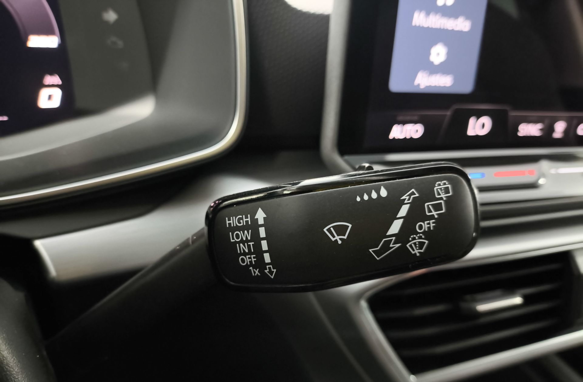 SEAT León ST 2.0 TDI FR XS DSG - foto 30