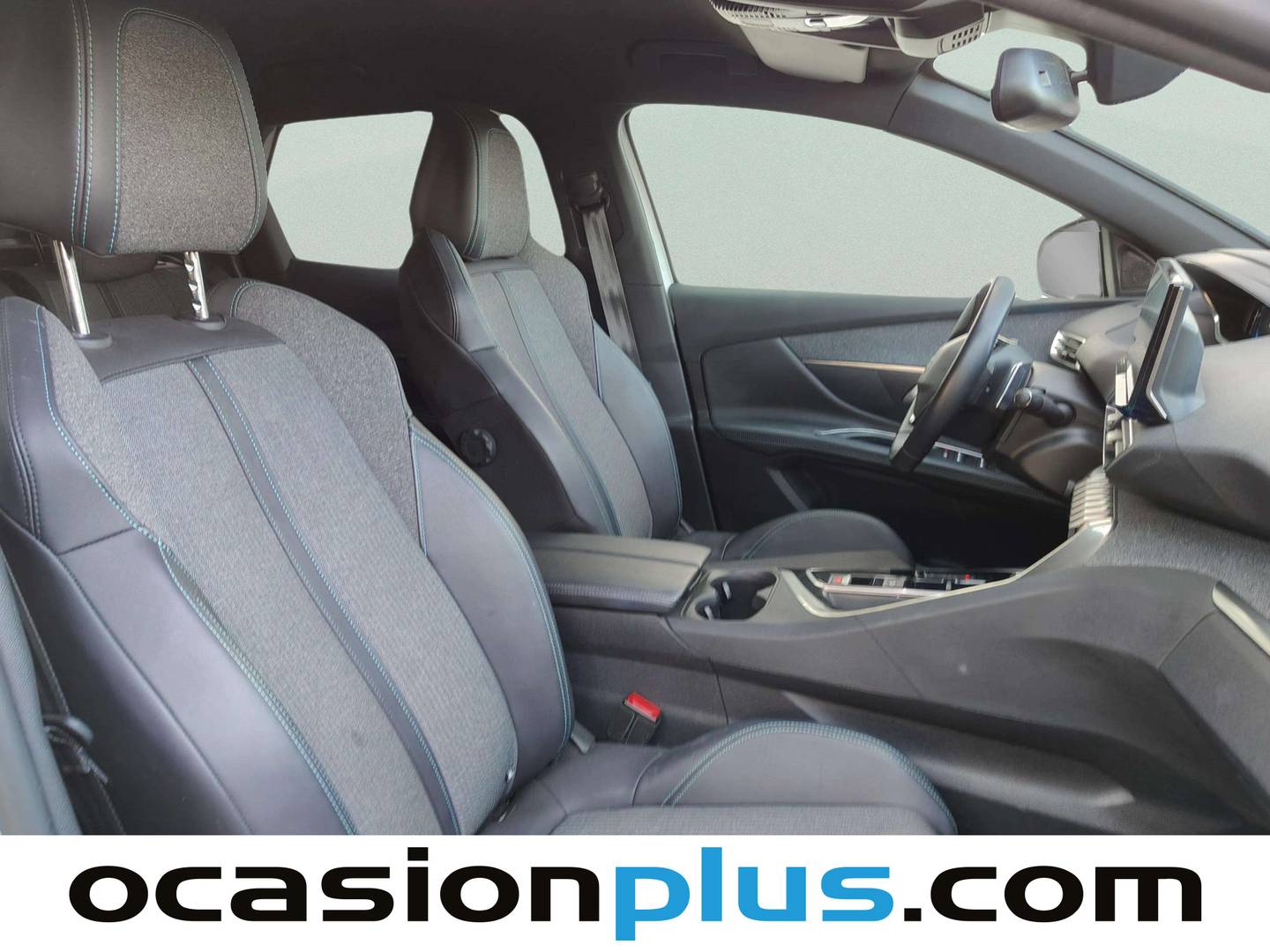 Foto Peugeot 3008 Hybrid Peugeot 3008 Hybrid 300 Allure Pack e-EAT8  (300 CV)