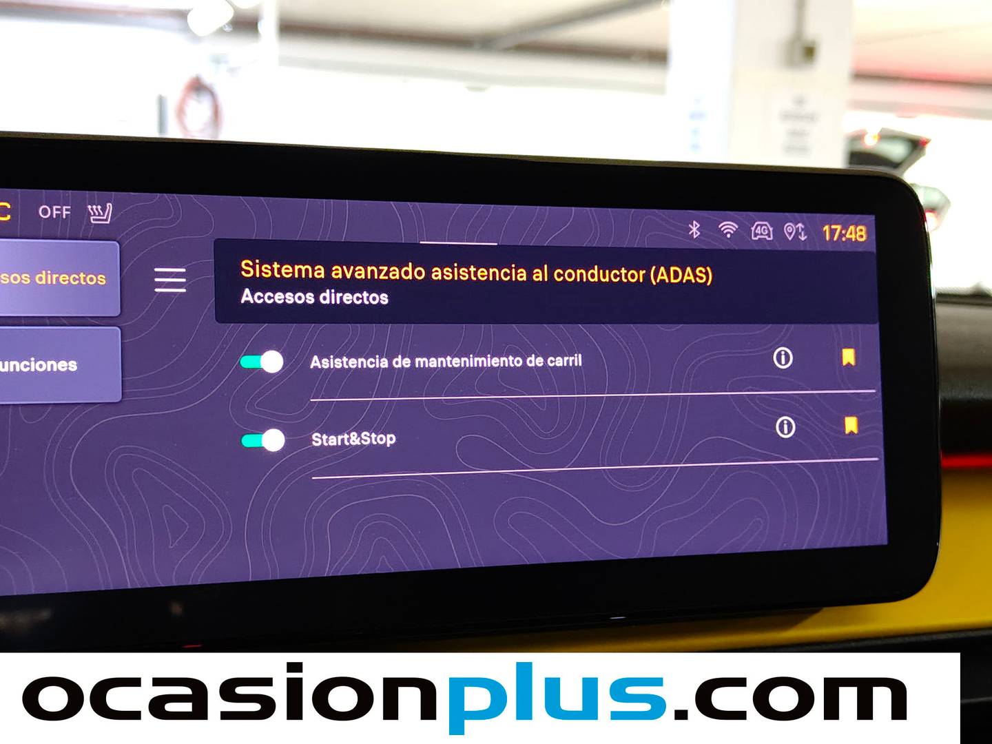 Foto Jeep Avenger Jeep Avenger 1.2 G Summit (100 CV)