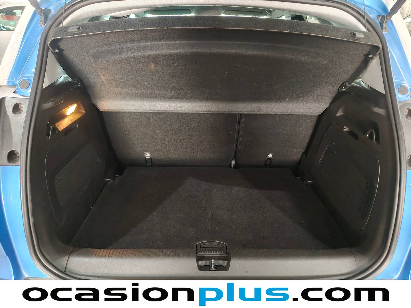 Fotos maletero Opel Crossland X Opel Crossland X 1.2 Turbo Innovation (130 CV)