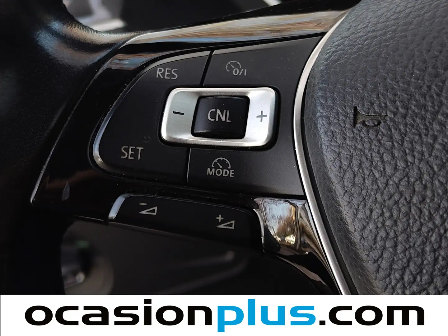 Foto Volkswagen Tiguan Volkswagen Tiguan Edition 1.4 TSI BMT (125 CV)