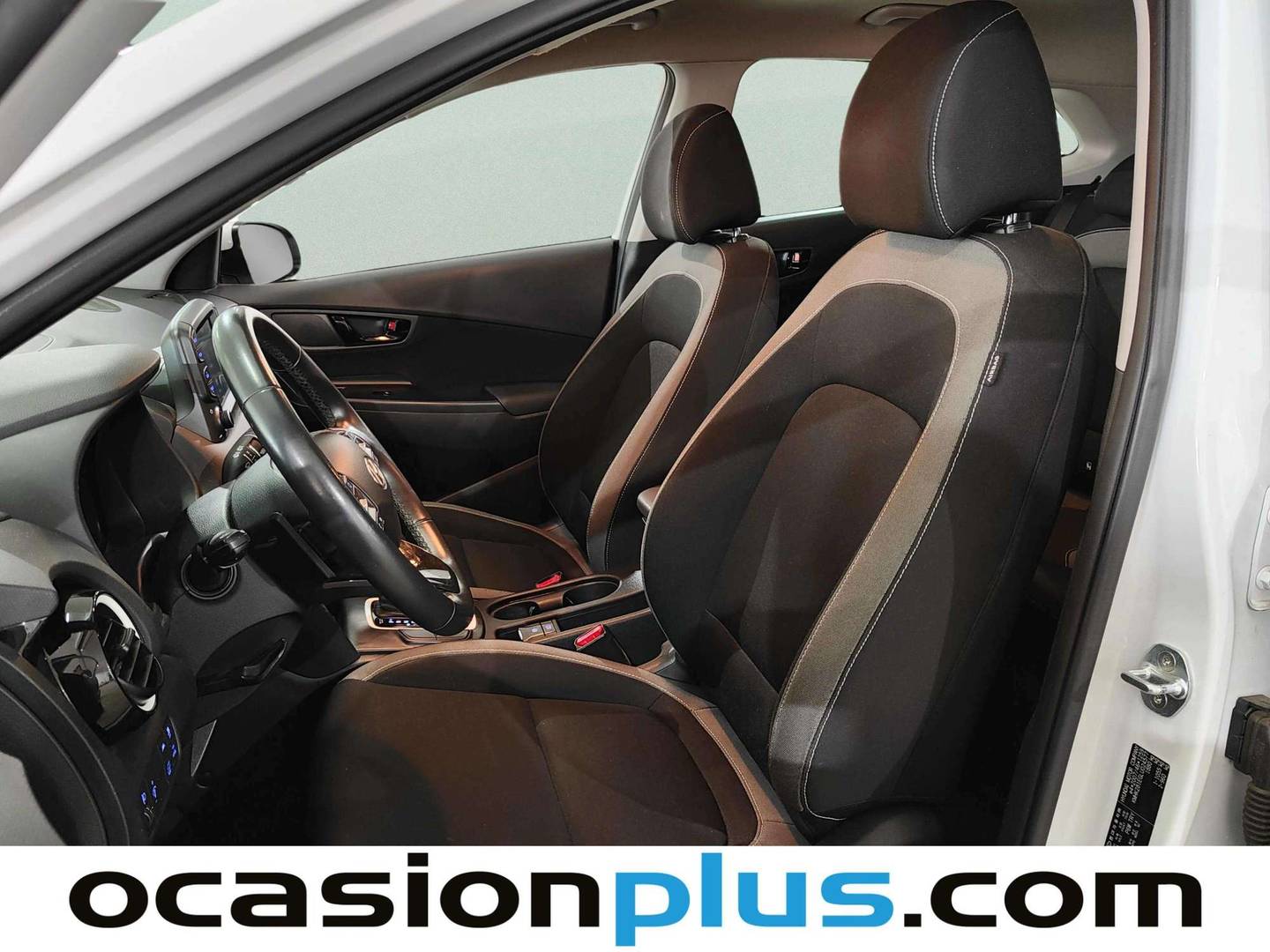 Foto asientos delanteros Hyundai Kona Hyundai Kona 1.6 GDI HEV Klass DT (141 CV)