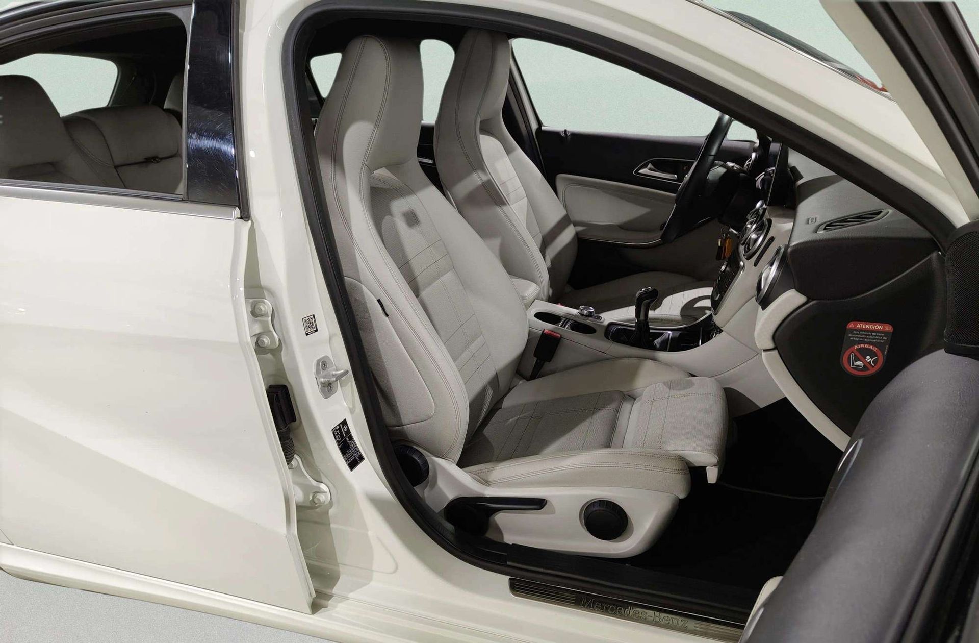 Mercedes-Benz Clase A A 180 Urban - foto 19