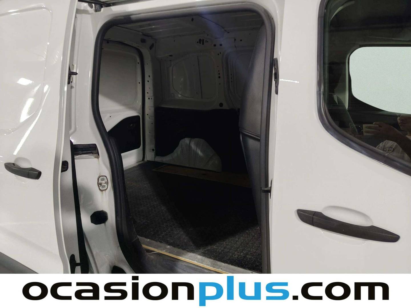 Foto asientos traseros Citroën Berlingo Citroën Berlingo Furgon BlueHDi 100 Club Talla M (102 CV)