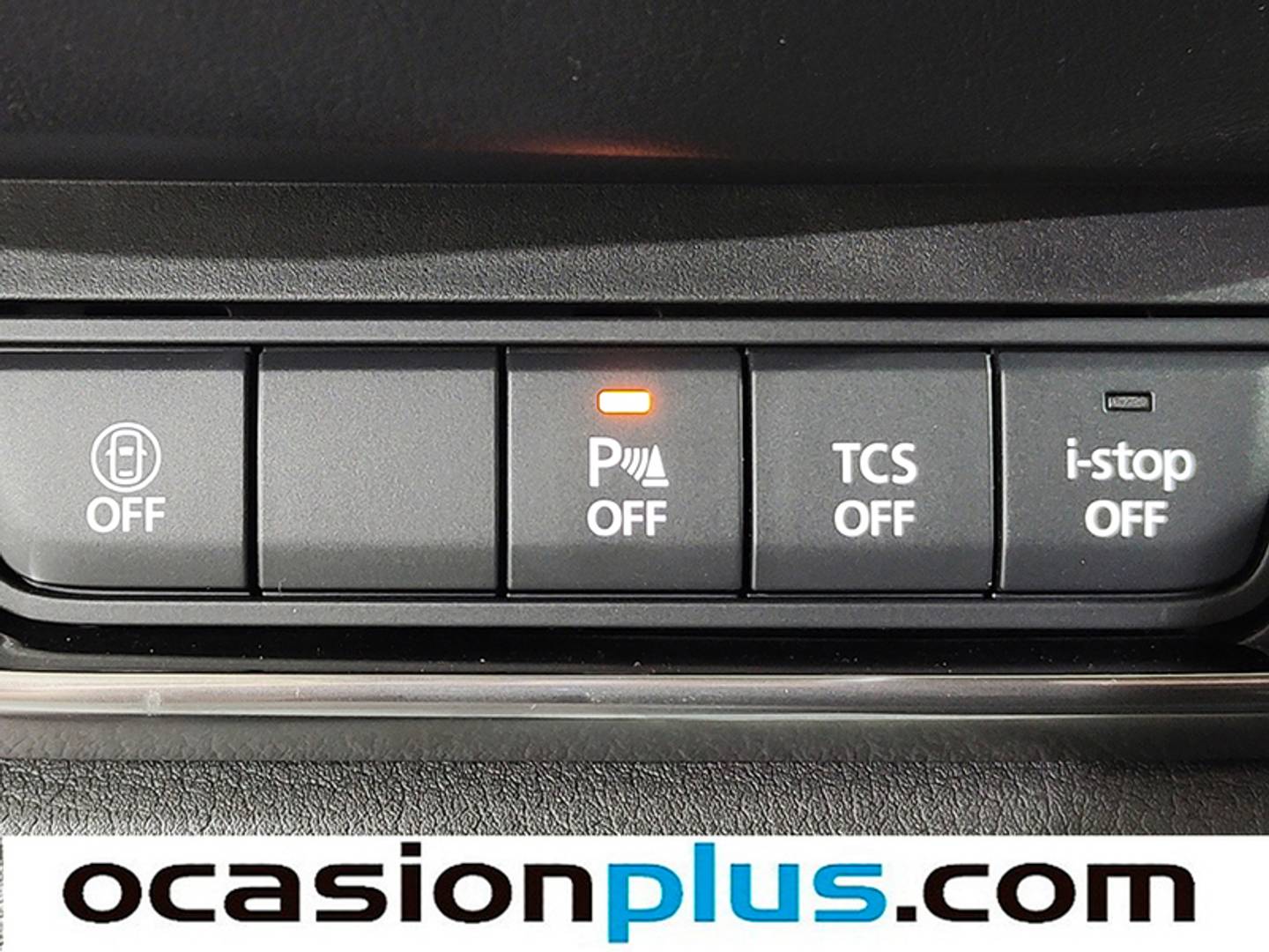 Foto Mazda CX-30 Mazda CX-30 e-SKYACTIV-X Homura 2WD AT (186 CV)