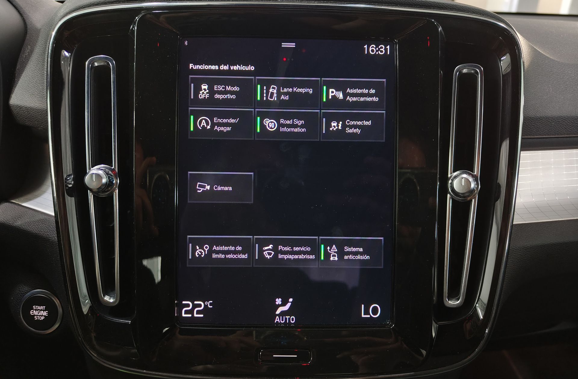 Volvo XC40 T2 Core - foto 30