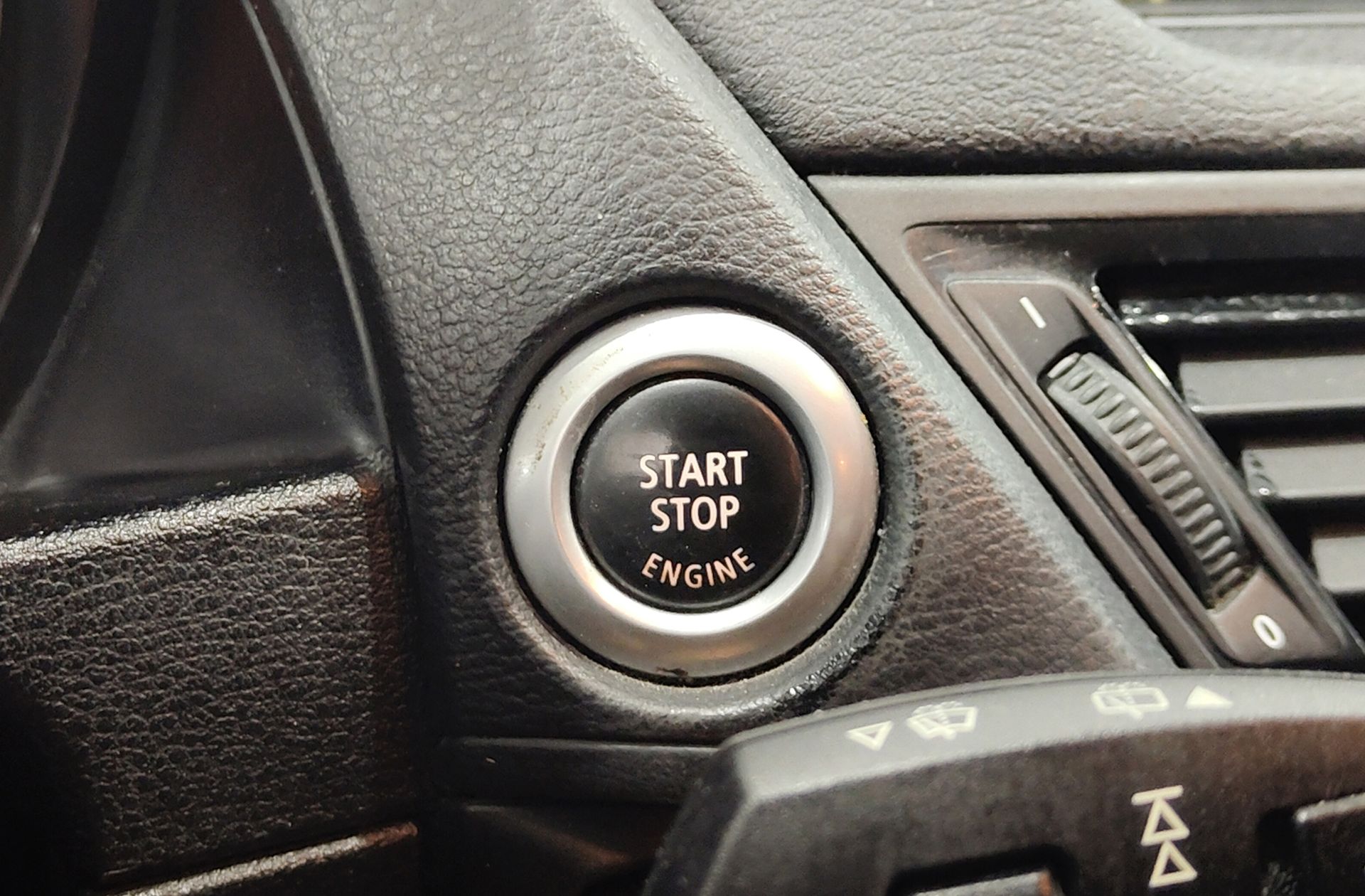 BMW X1 sDrive18d - foto 27