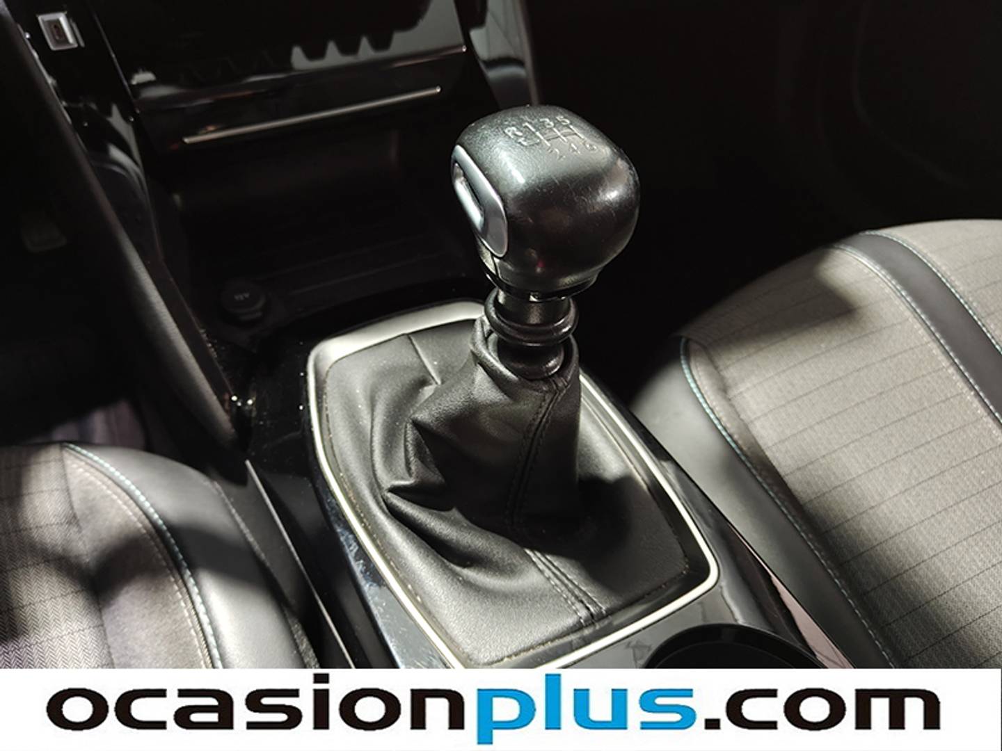 Peugeot 2008 Peugeot 2008 BlueHDi 110 Allure (110 CV) de segunda mano