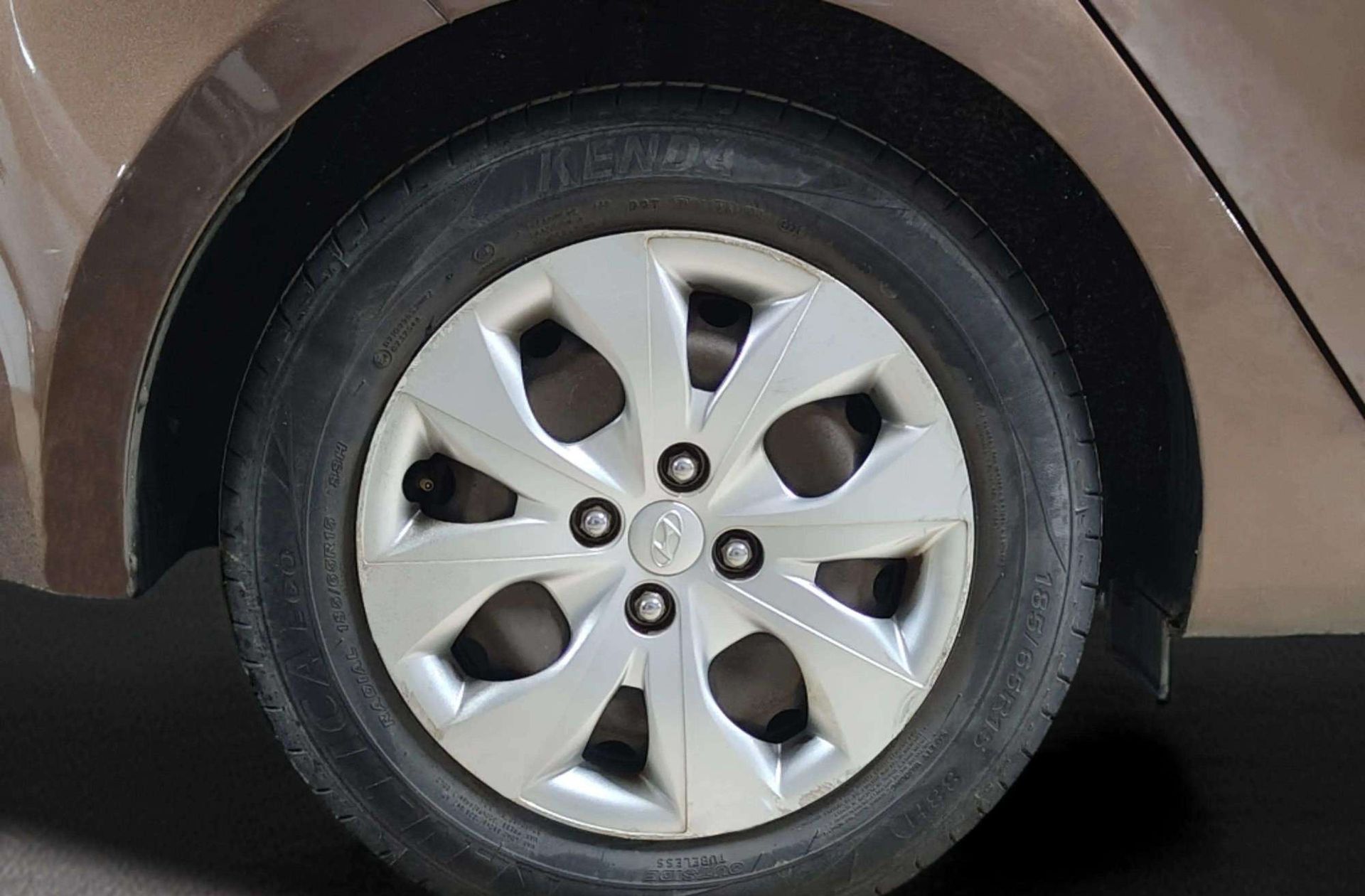 Hyundai i20 1.4 MPI Klass - foto 33