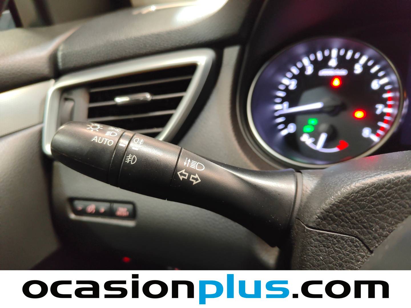 Nissan QASHQAI Nissan Qashqai DIG-T 115 N-Connecta 4x2  (115 CV) de segunda mano