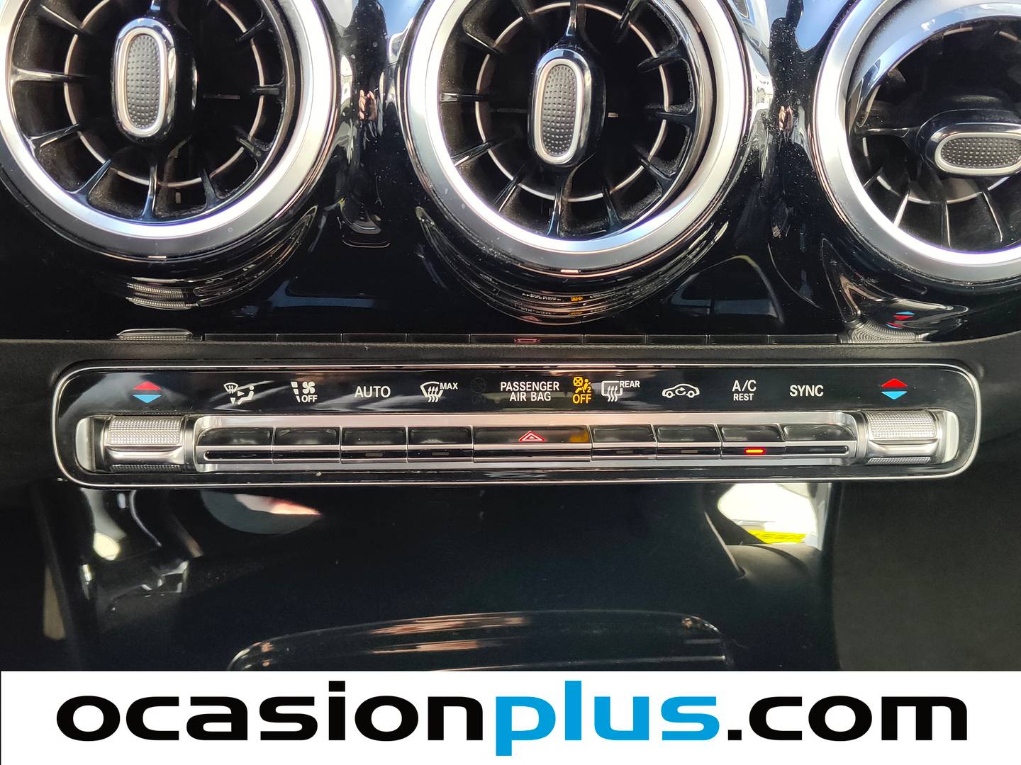 Foto Mercedes CLA Mercedes-Benz CLA CLA 180 (136 CV)