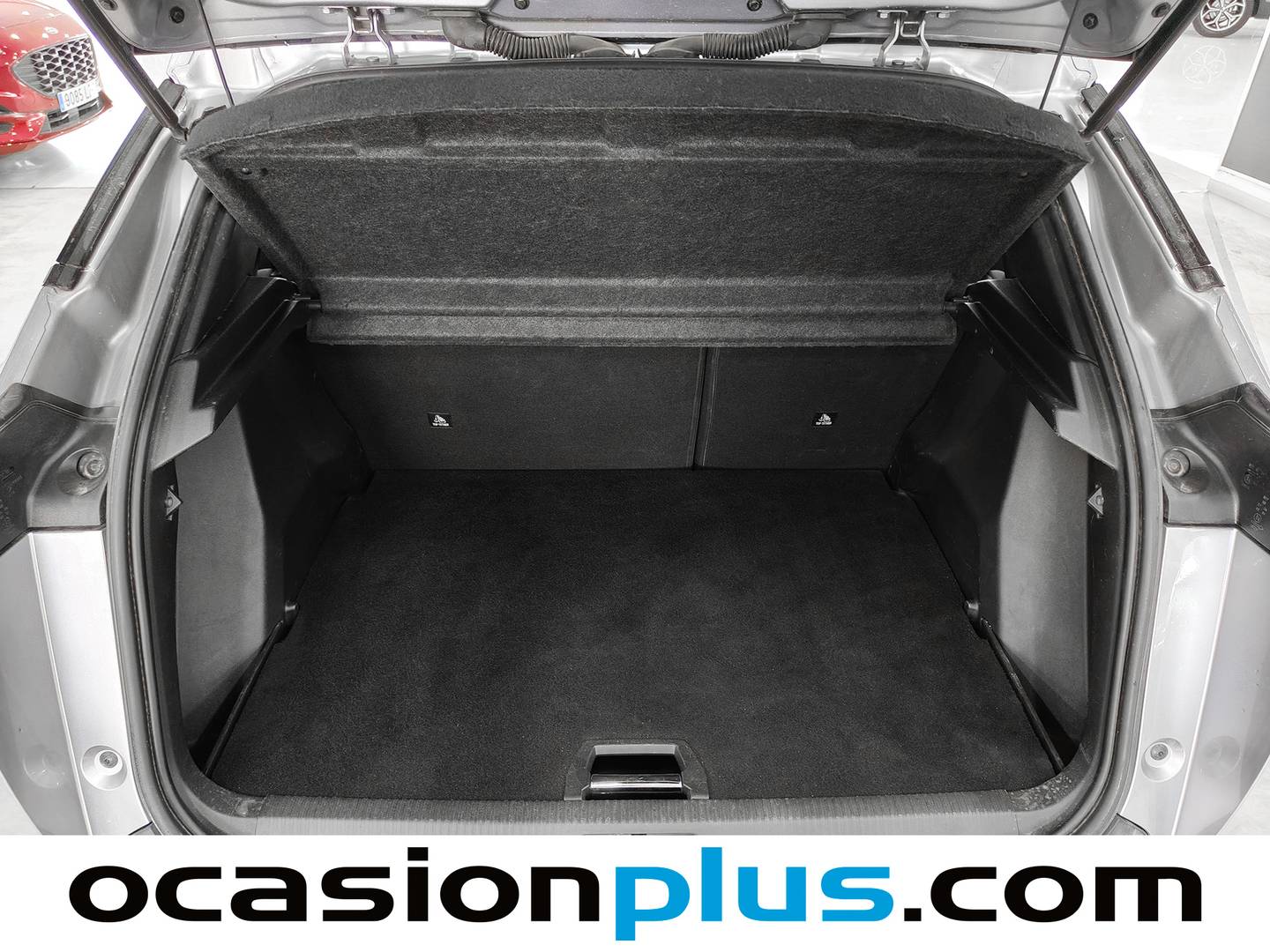 Foto Peugeot 2008 Peugeot 2008 PureTech 100 S&S Allure (100 CV)