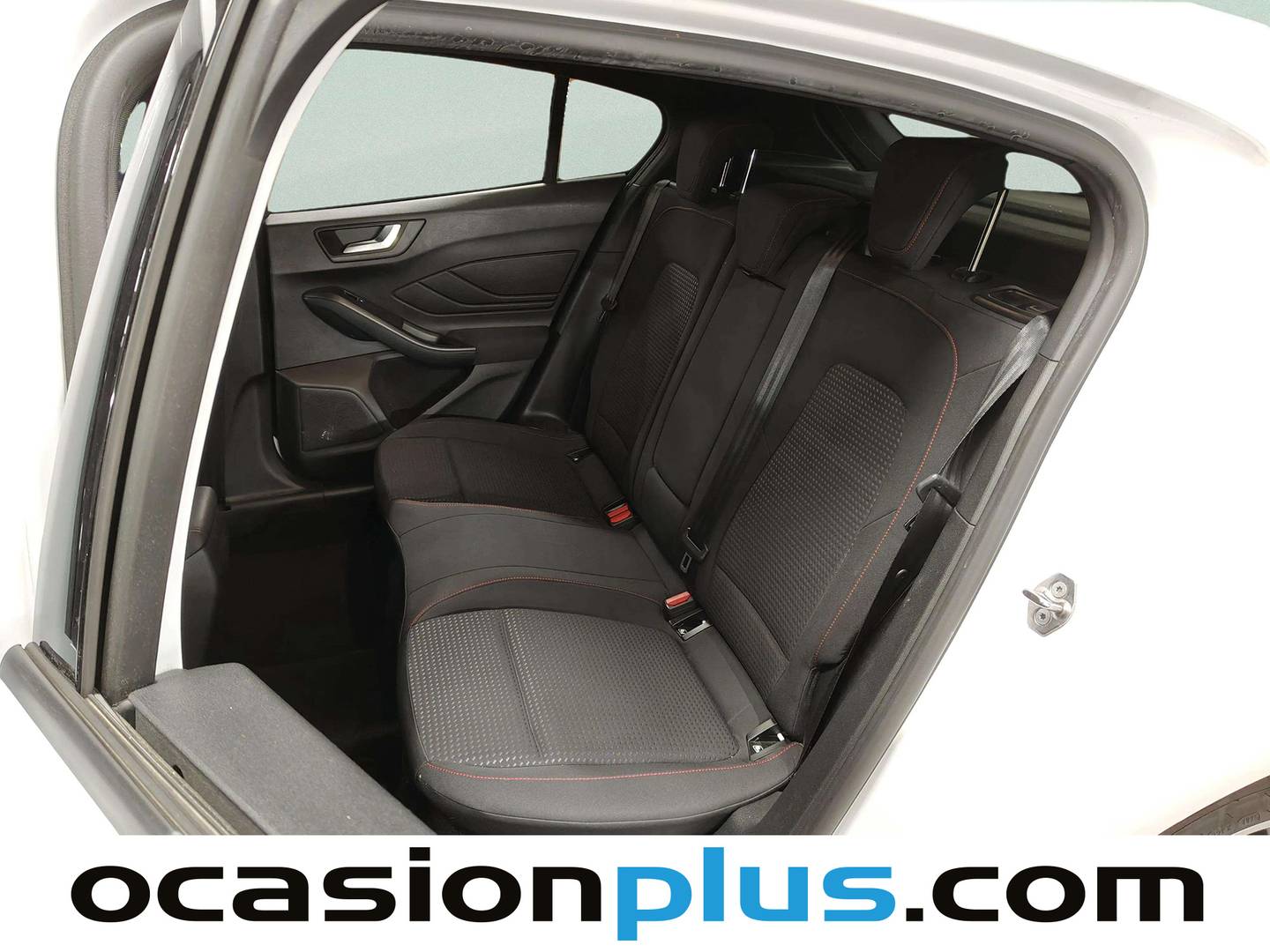 Foto asientos traseros Ford Focus Ford Focus 1.0 Ecoboost S&S ST-Line Auto (125 CV)