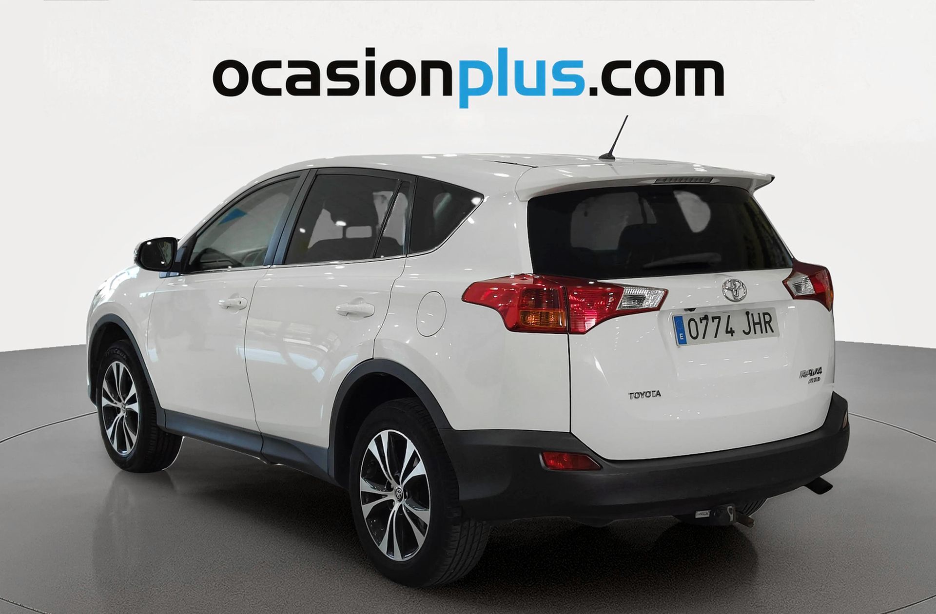 Toyota RAV4 150D Advance AWD - foto 3
