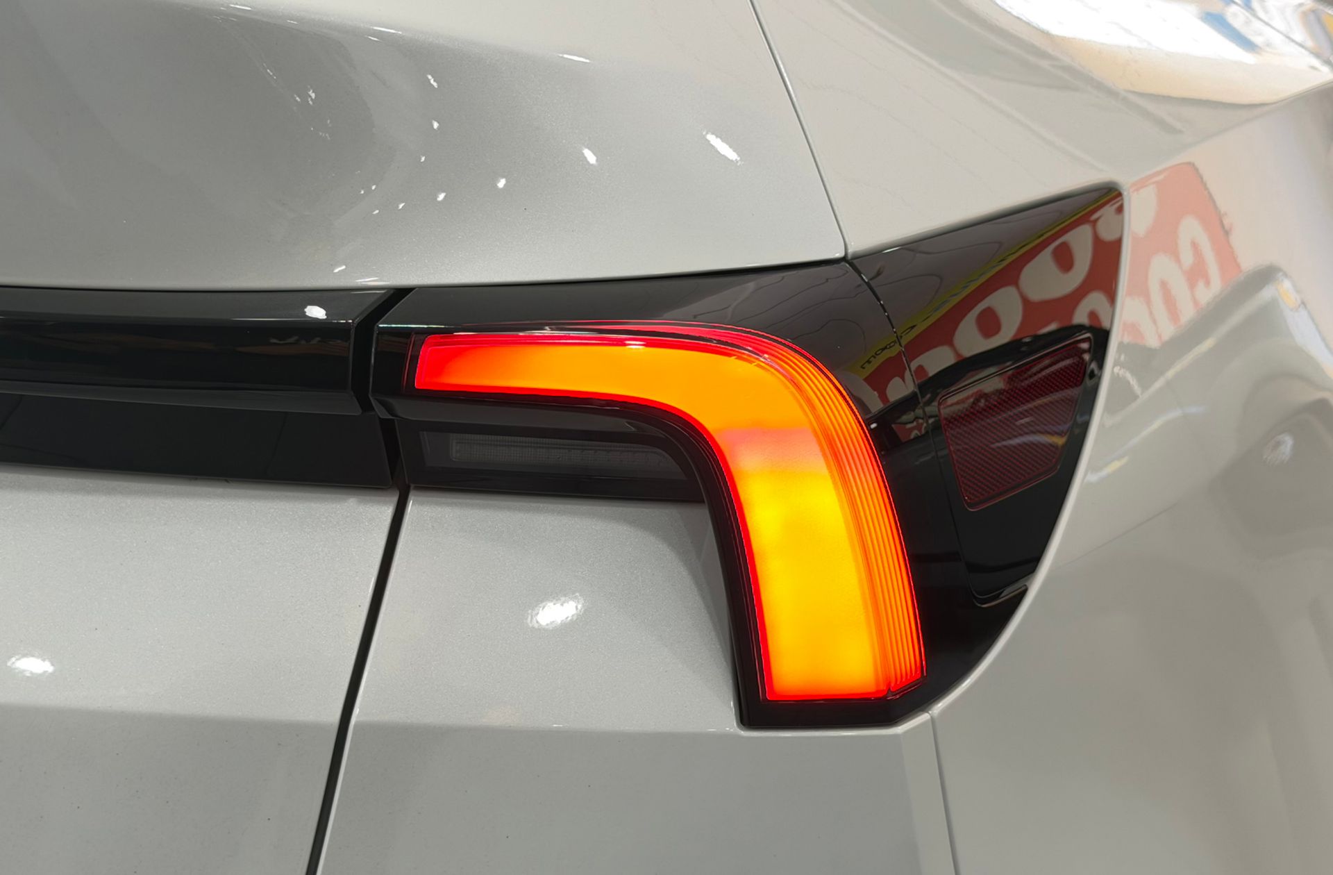 Tesla Model Y Tracción Trasera - foto 15