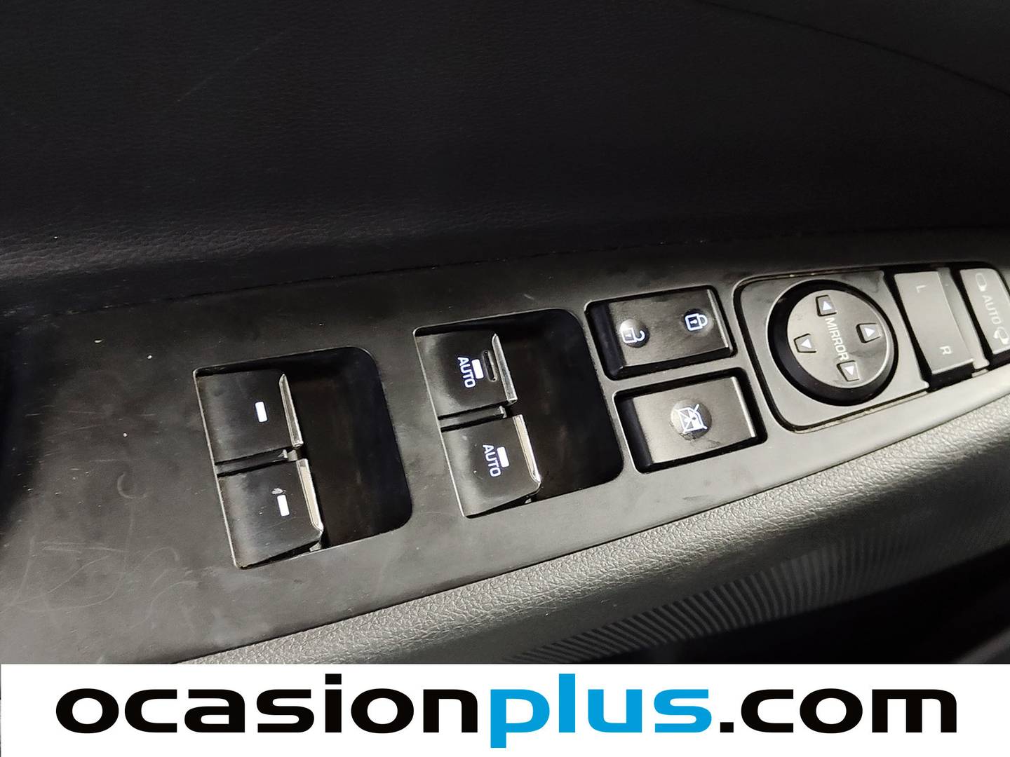 Hyundai Tucson Hyundai Tucson 1.6 CRDI 48V SLE Sky 4x2  (116 CV) de ocasión