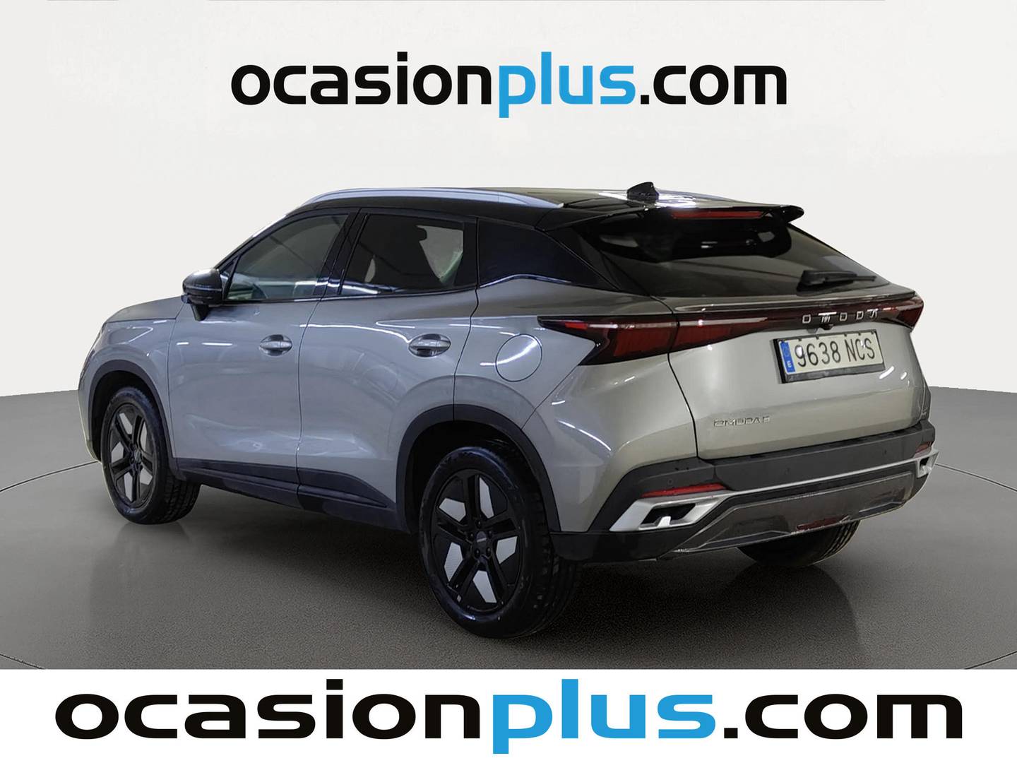 Foto trasera OMODA 5 OMODA 5 1.6 TGDI Premium (145 CV) izquierda