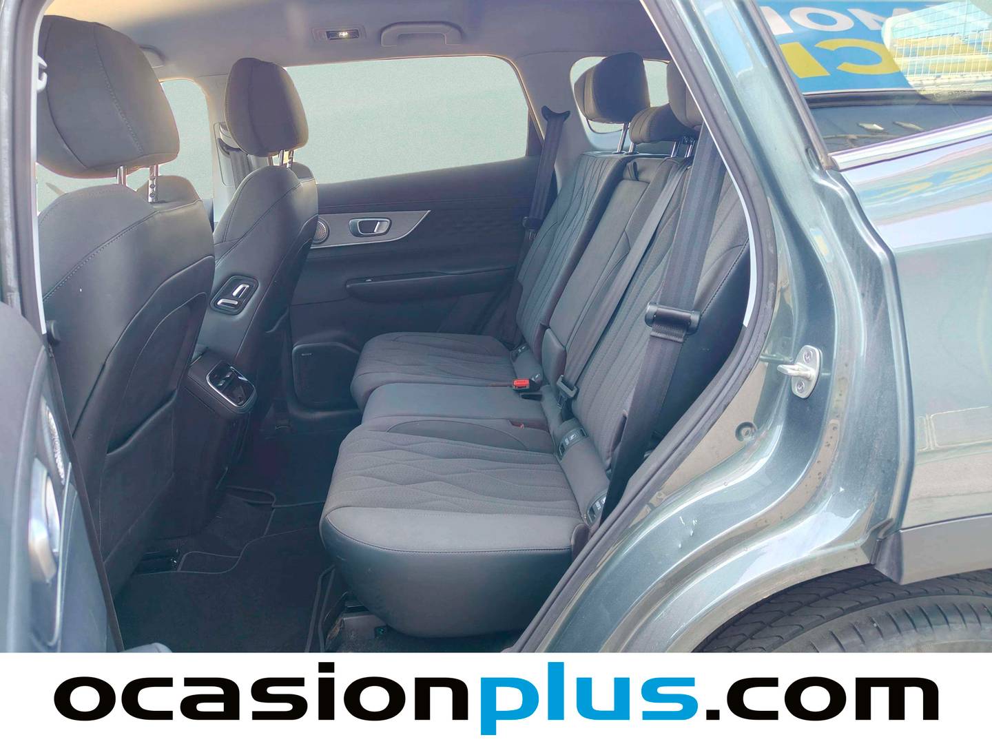 Foto asientos traseros EBRO S800 EBRO S800 1.6 TGDI Premium DCT (147 CV)