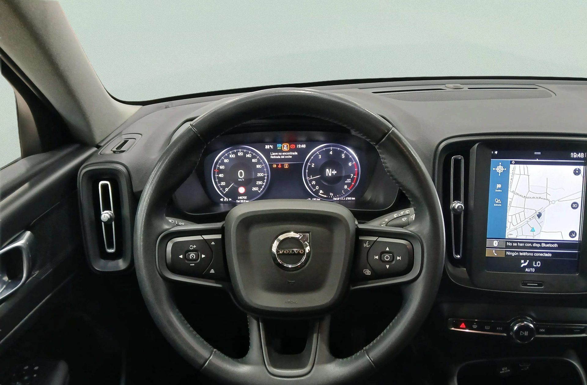 Volvo XC40 T2 Momentum Core - foto 22