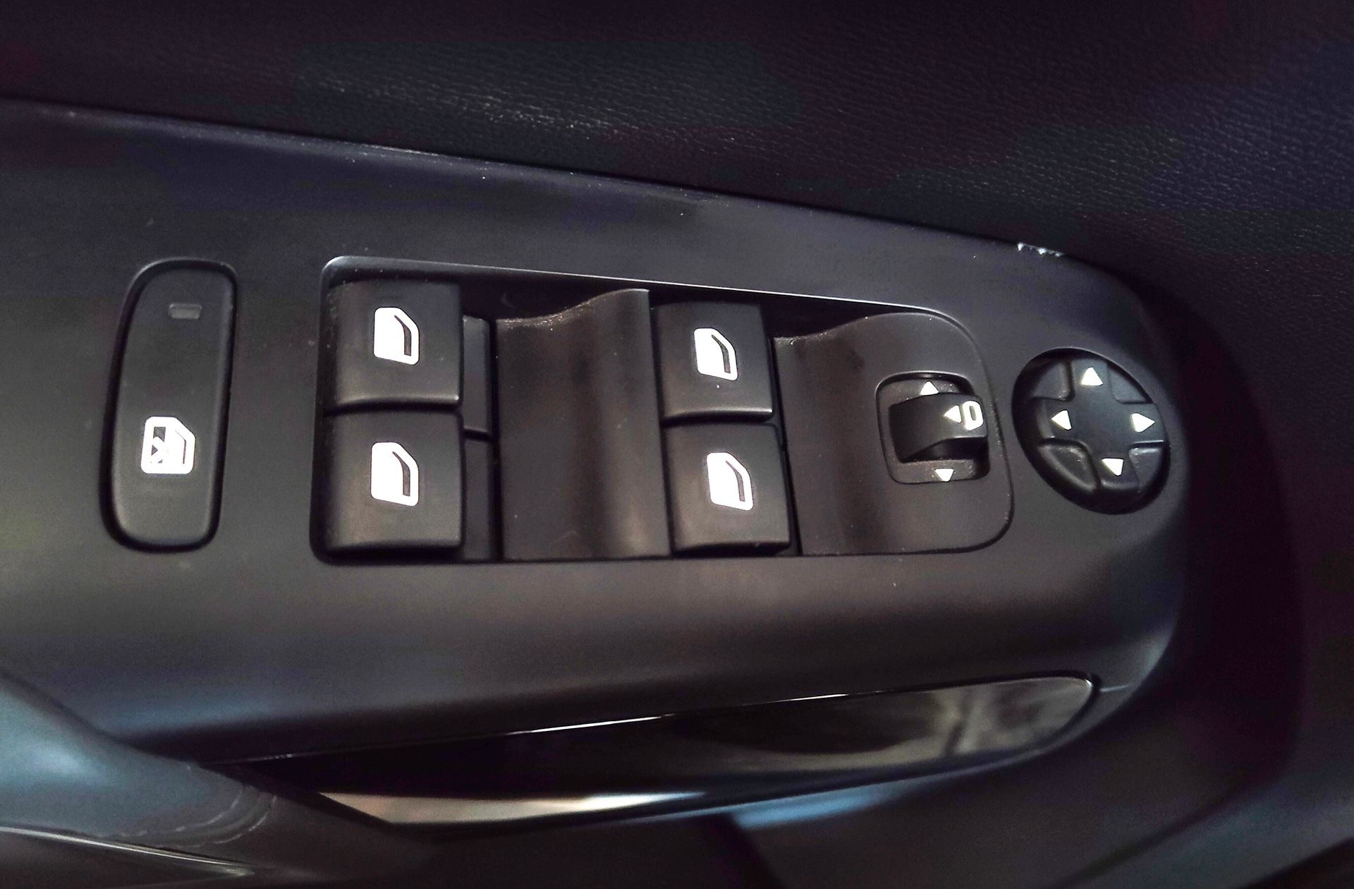 Citroën C5 Aircross BlueHDi 180 Shine EAT8 - foto 42