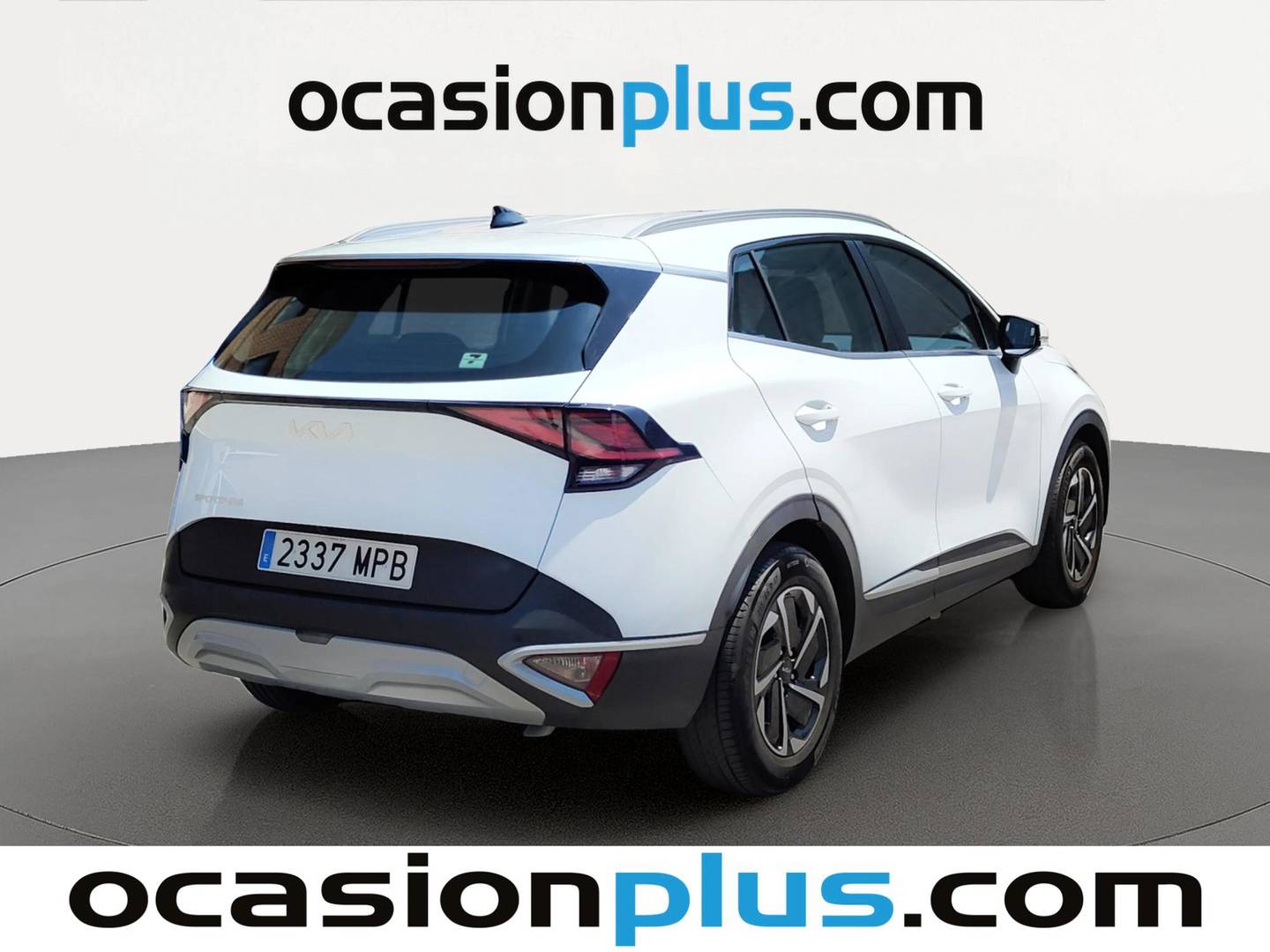 Foto trasera KIA Sportage KIA Sportage 1.6 T-GDi MHEV Drive 4x2 (150 CV) derecha