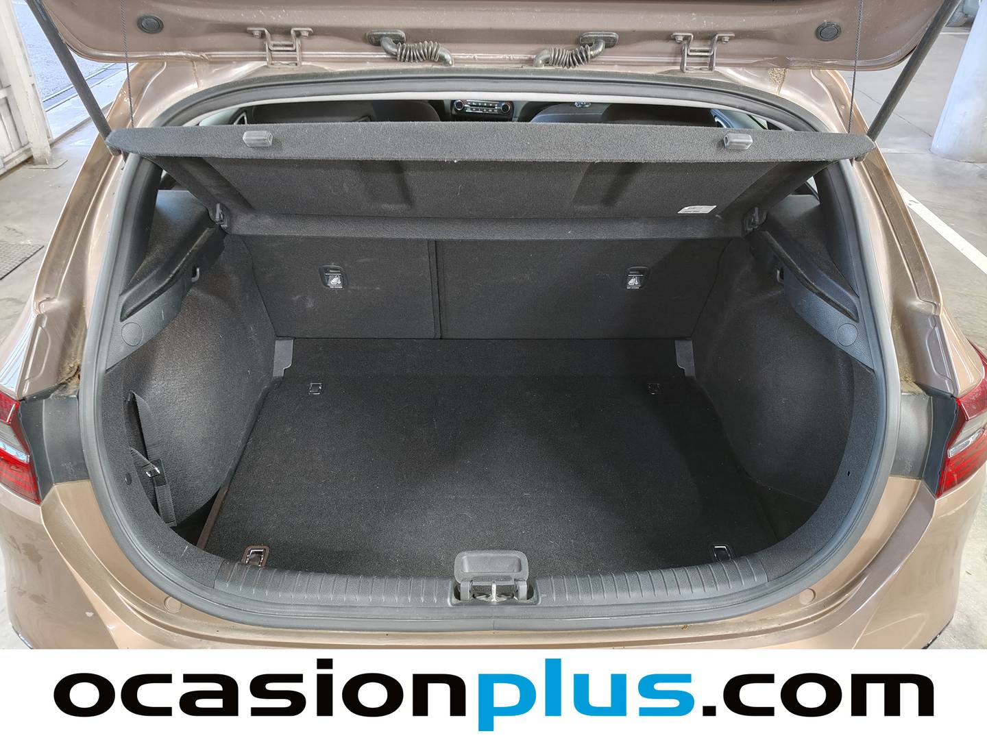 Fotos maletero KIA Ceed Kia Ceed 1.0 MHEV Drive DCT (120 CV)