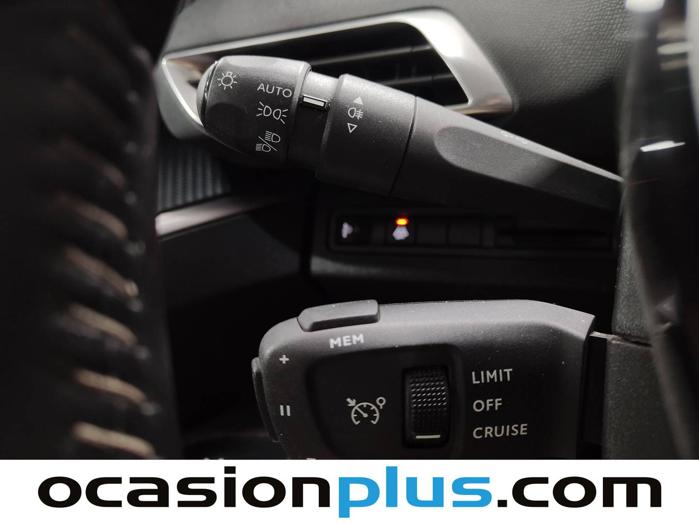 Acabados Peugeot 3008 Peugeot 3008 BlueHDi 130 S&S Active Pack (130 CV)