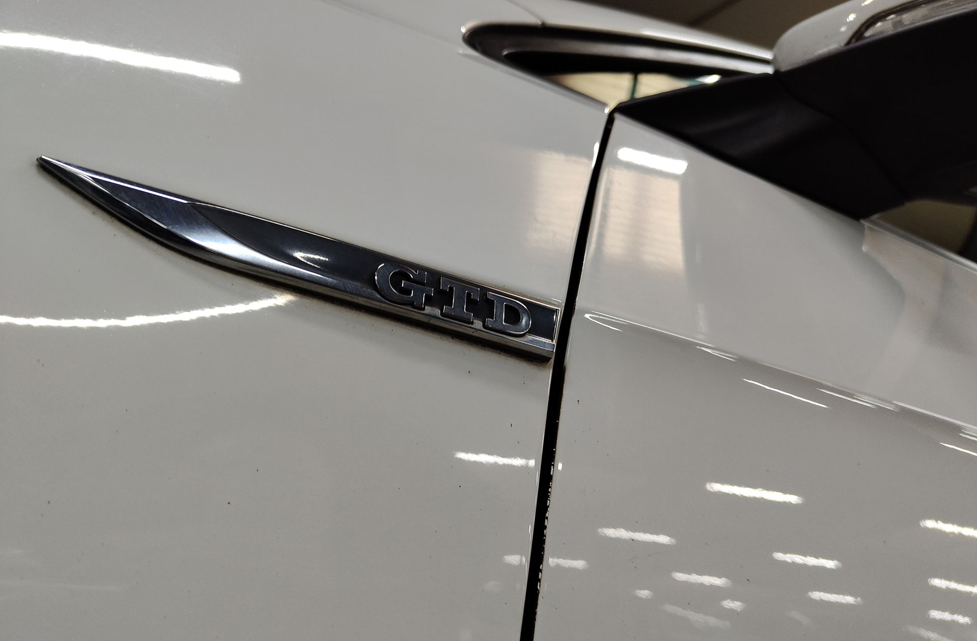 Volkswagen Golf GTD 2.0 TDI BMT - foto 5