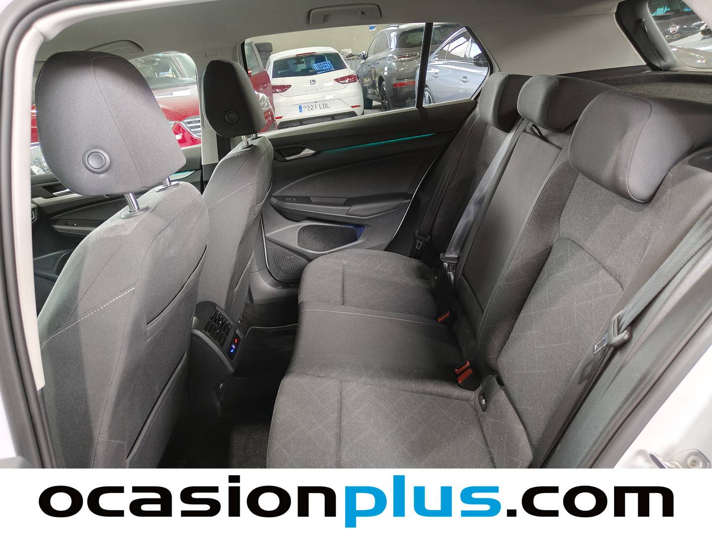 Foto asientos traseros Volkswagen Golf Volkswagen Golf Life 1.0 eTSI (110 CV) DSG